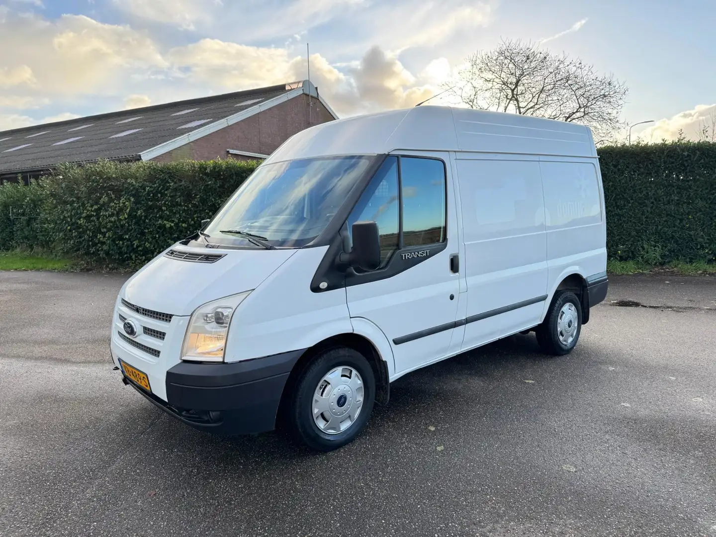 Ford Transit 2.2 TDCI 125PK - AIRCO - EURO 5 - APK 6/2026 Blanc - 2