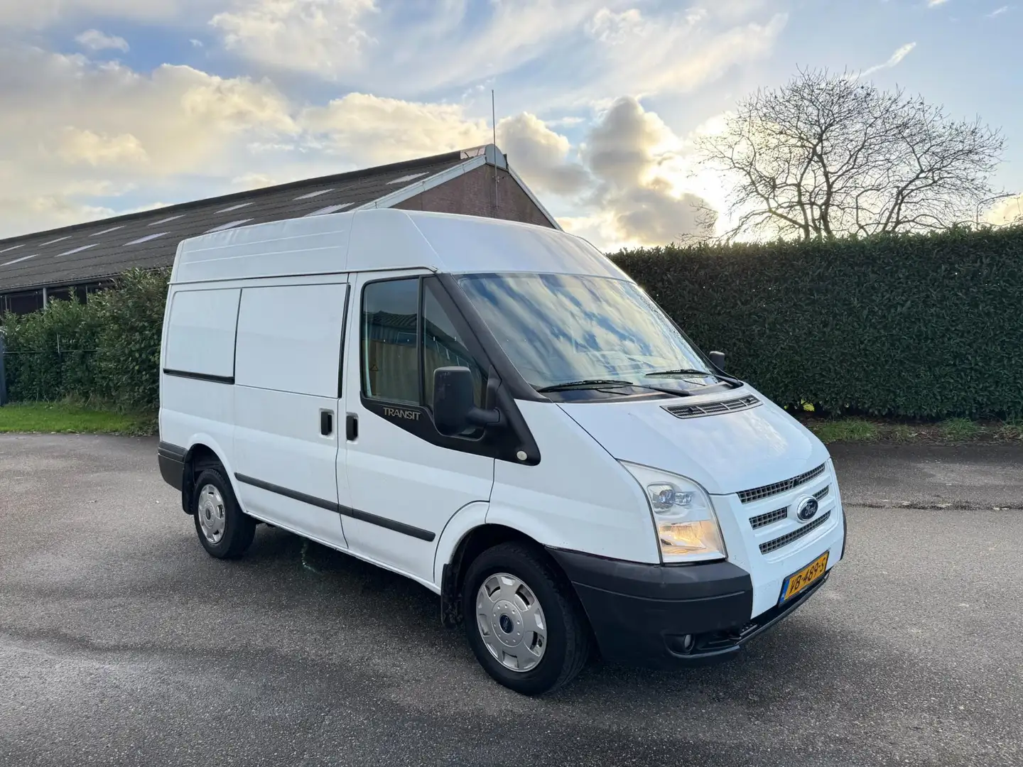 Ford Transit 2.2 TDCI 125PK - AIRCO - EURO 5 - APK 6/2026 Blanc - 1