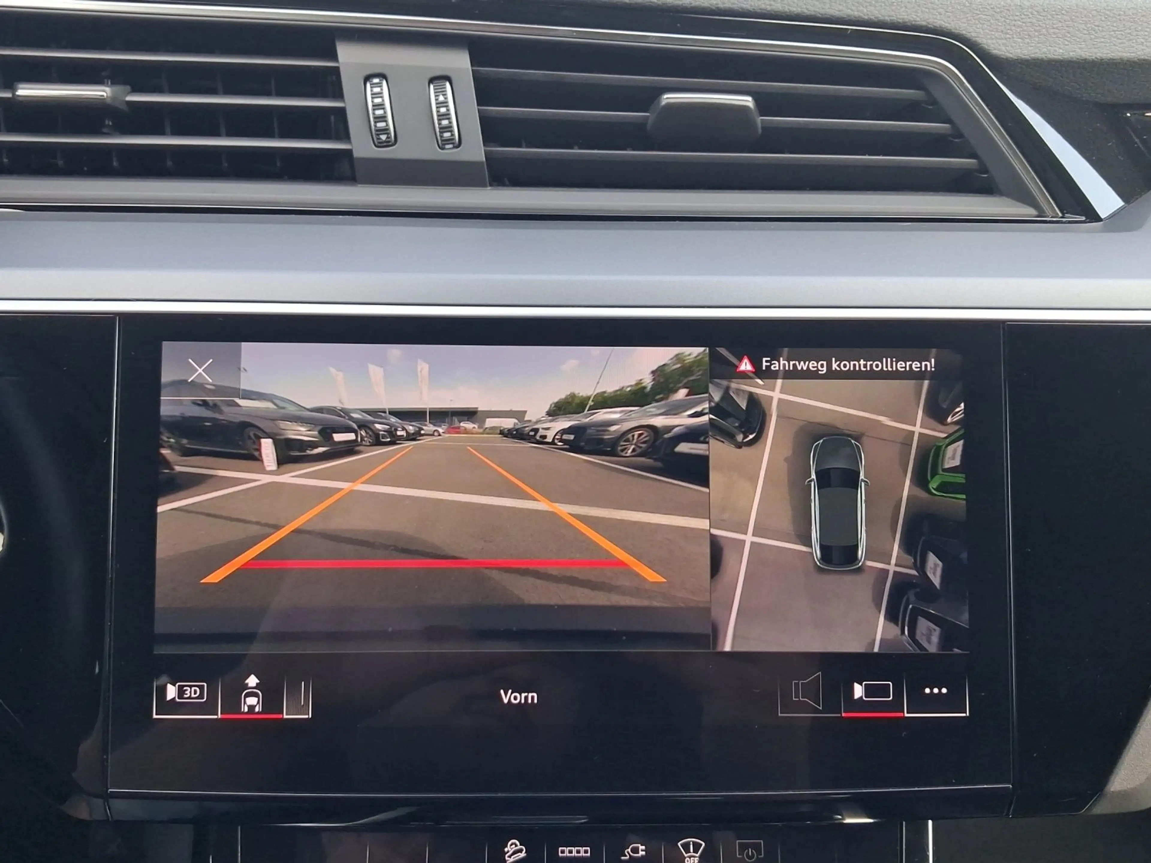 Audi e-tron 55 Q ADVANCED SELECTION UPE106 — photo 14