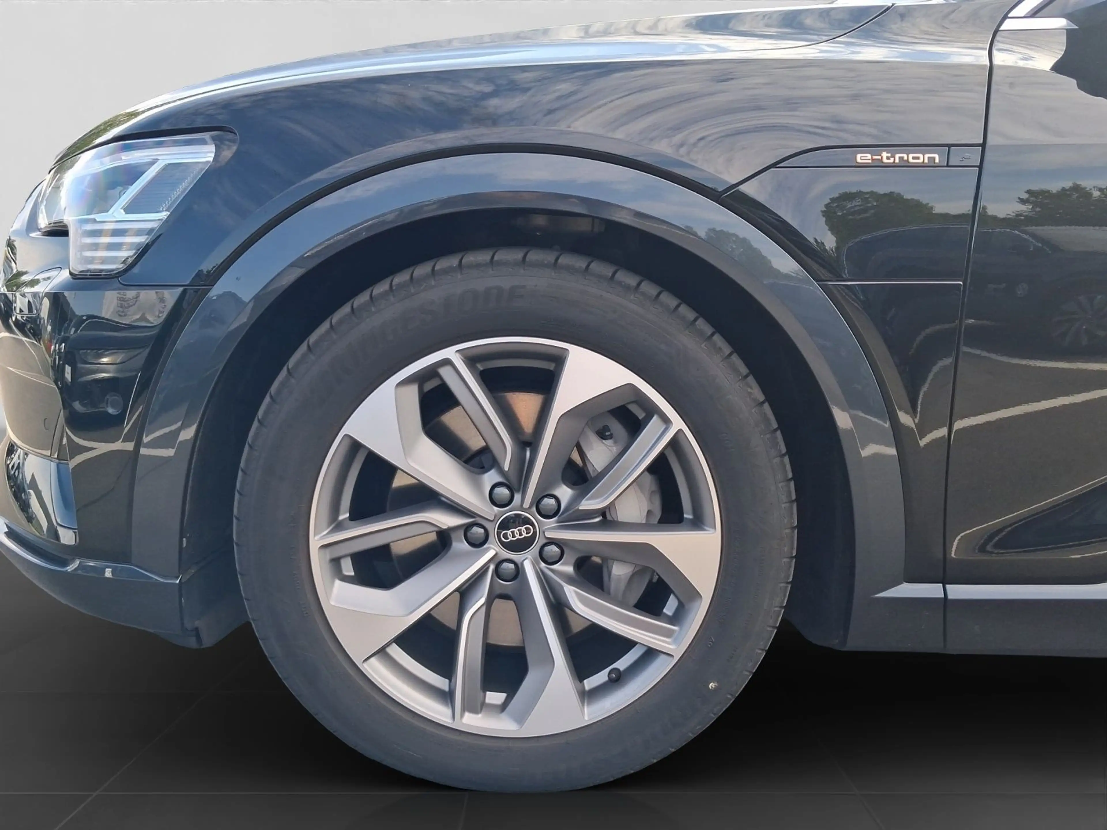 Audi e-tron 55 Q ADVANCED SELECTION UPE106 — photo 7