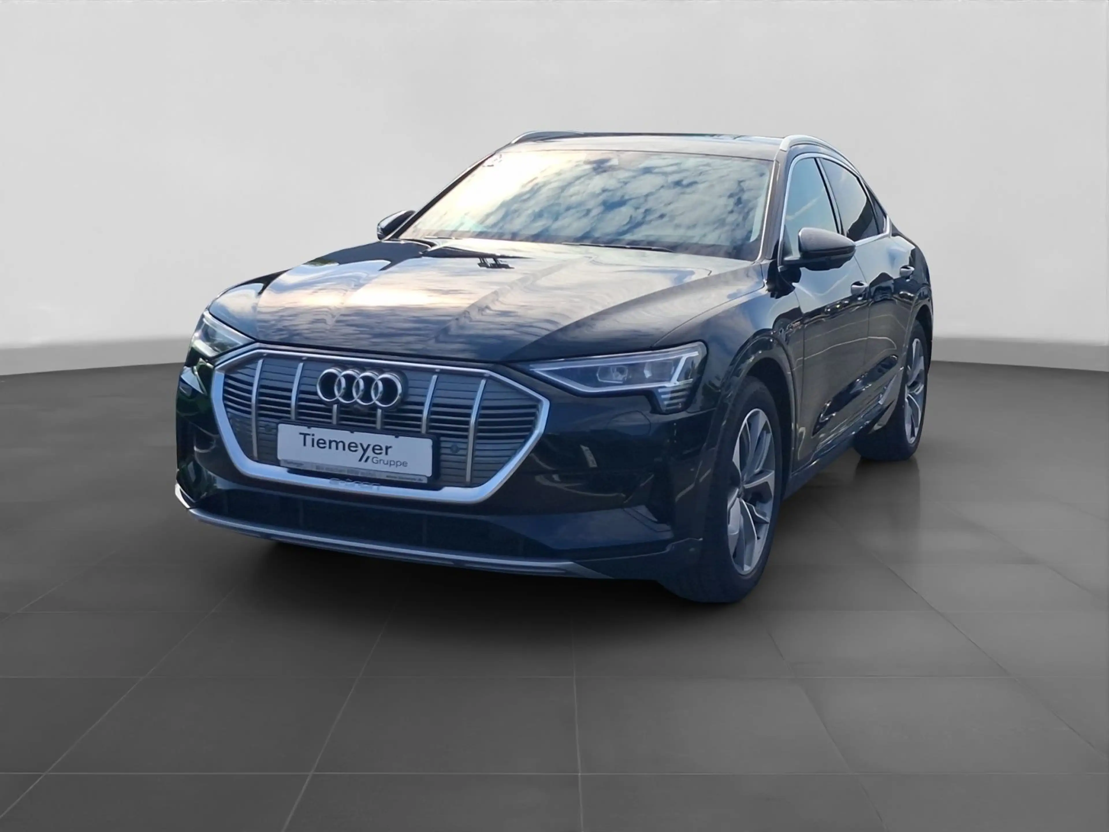 Audi e-tron 55 Q ADVANCED SELECTION UPE106 — photo 2