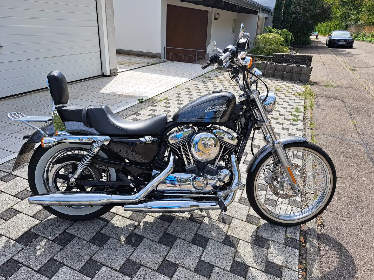 Harley-Davidson XL 1200 Seventytwo Negro - 1