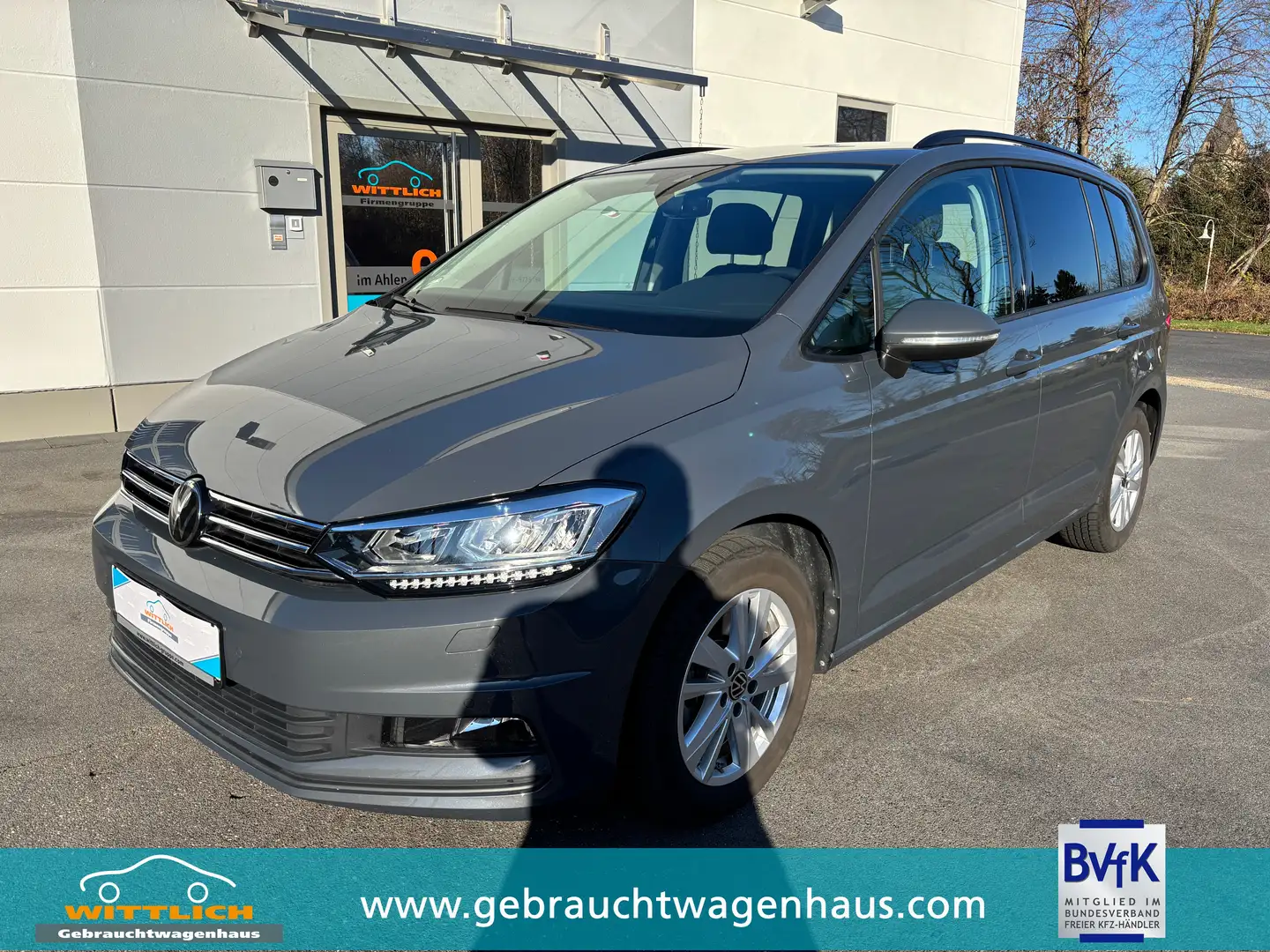 Volkswagen Touran 1.5 TSI, DSG - "Comfortline" +Garantie +Standheizu Grau - 1