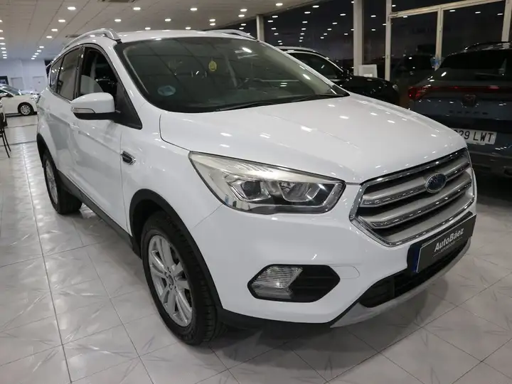 Ford Kuga 1.5 EcoB. 120 Trend S&S 4x2 2019, foto 5