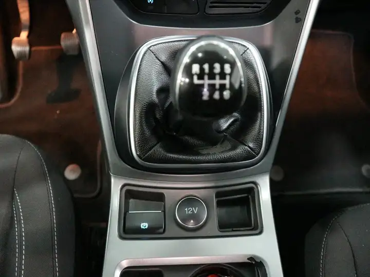 Ford Kuga 1.5 EcoB. 120 Trend S&S 4x2 2019, foto 18