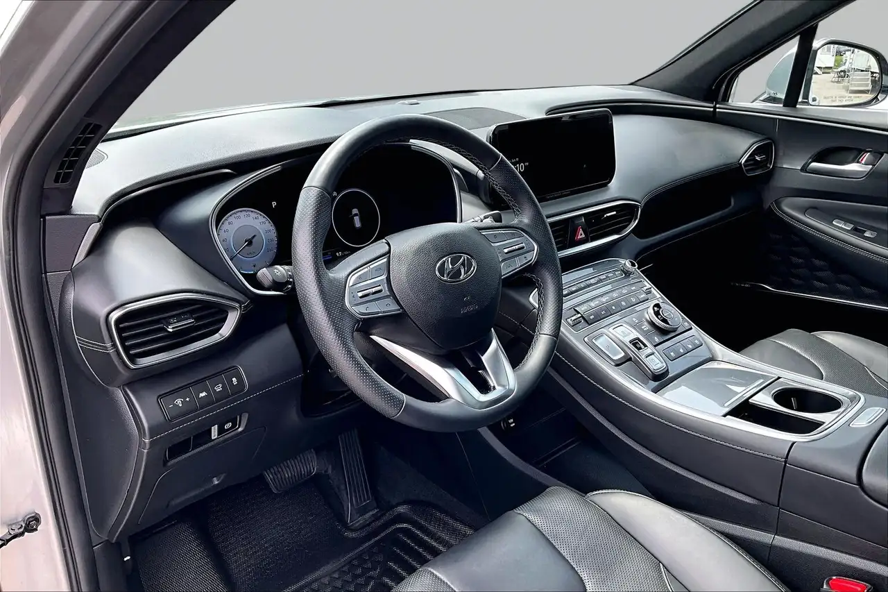 Hyundai SANTA FE photo Hyundai SANTA FE