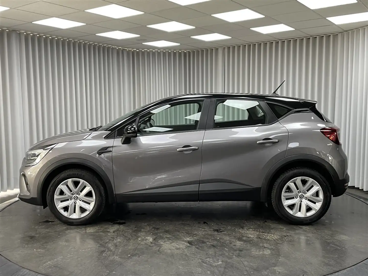Renault Captur 1.0 TCe / Navi / LED / Bluetooth / Clima / ... Gris - 2