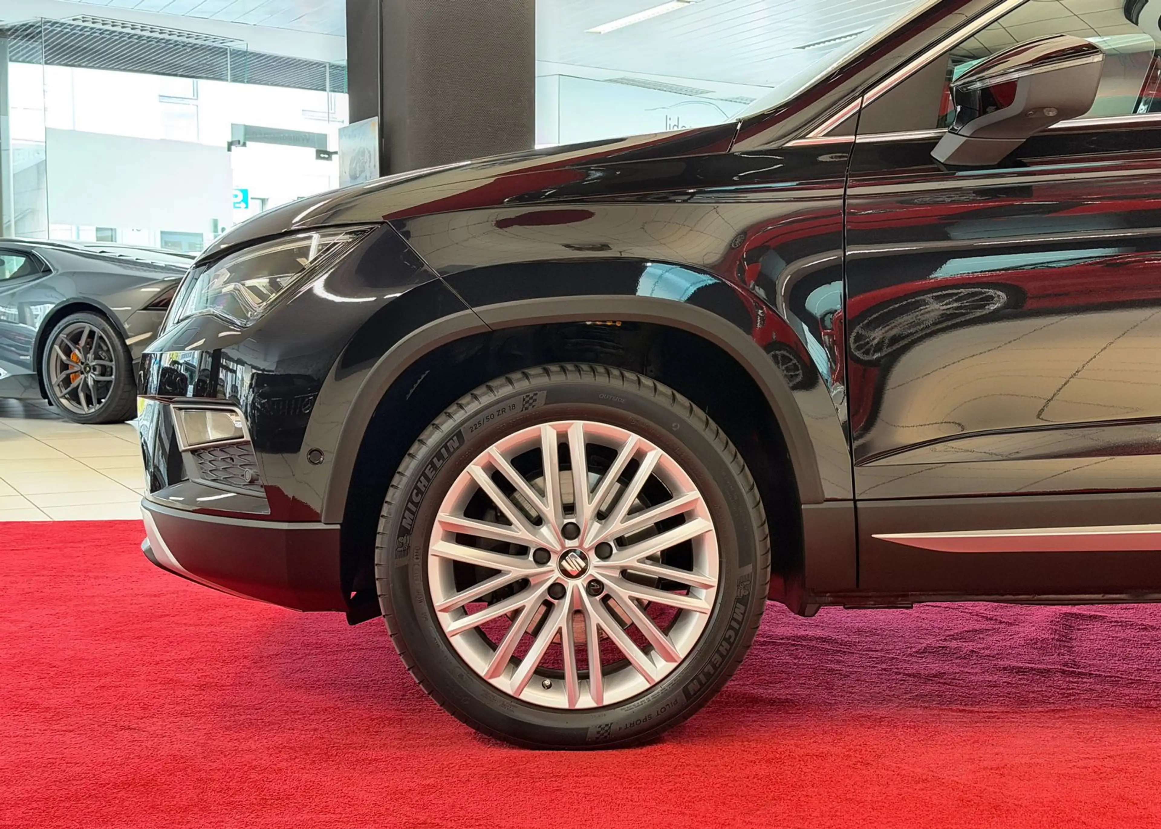 SEAT Ateca Xcellence Sportline 4Drive AHK DAB Pano — photo 4