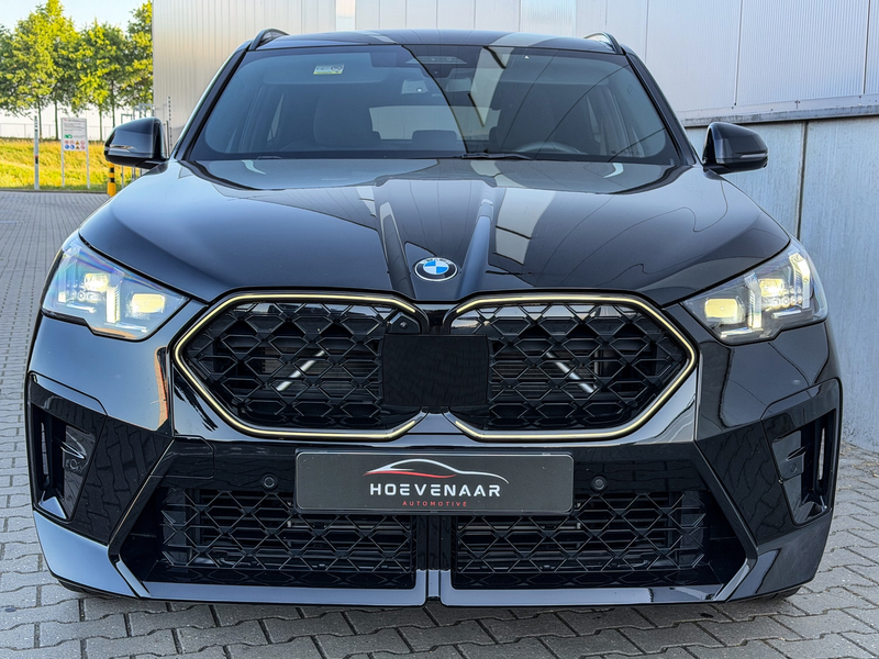 BMW X2 SDrive20i M-sport Pano H&K Glow Full option 20Inch — photo 2
