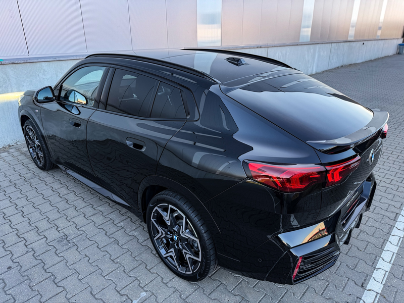 BMW X2 SDrive20i M-sport Pano H&K Glow Full option 20Inch — photo 7