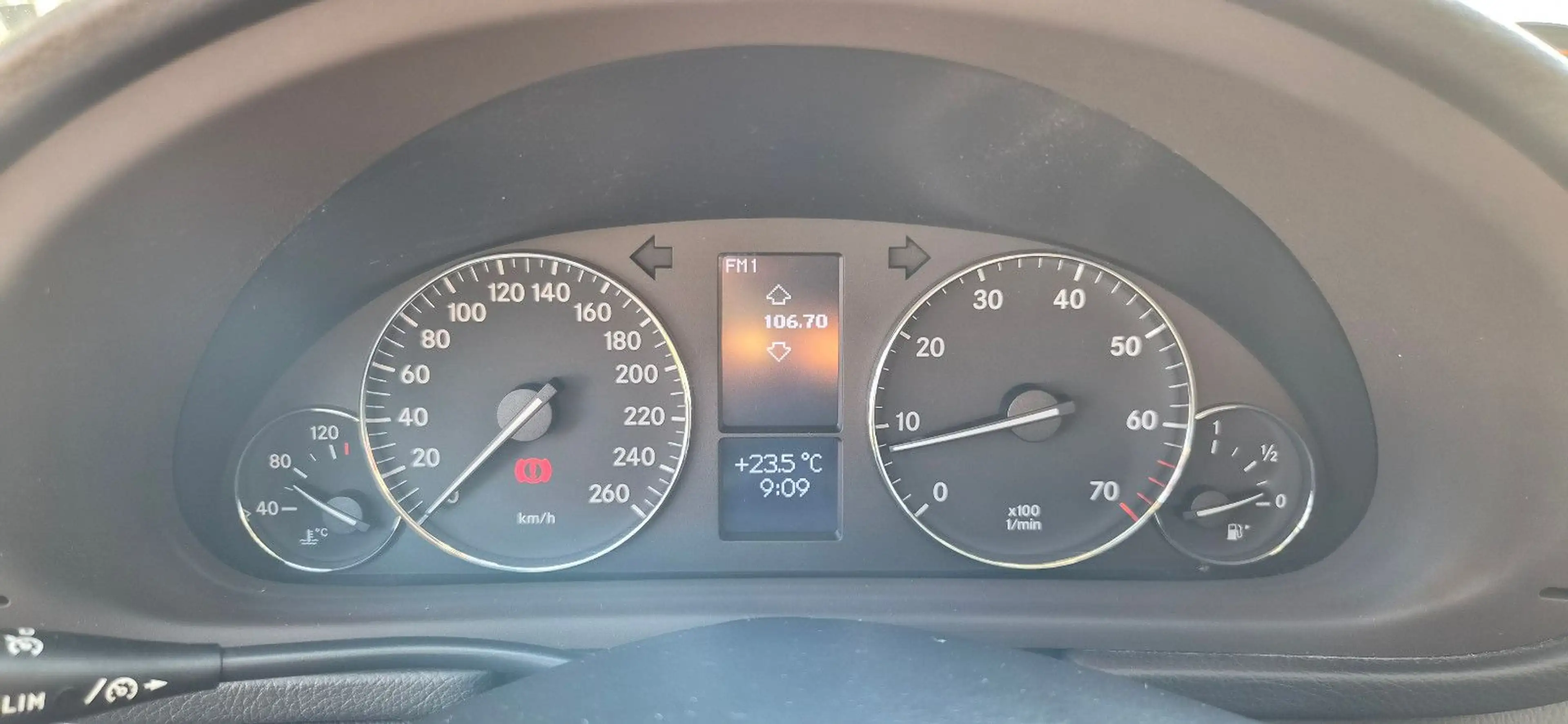 Mercedes-Benz C 180 Navi, WiFi,  Standheizung, vieles neu!!!! — photo 10