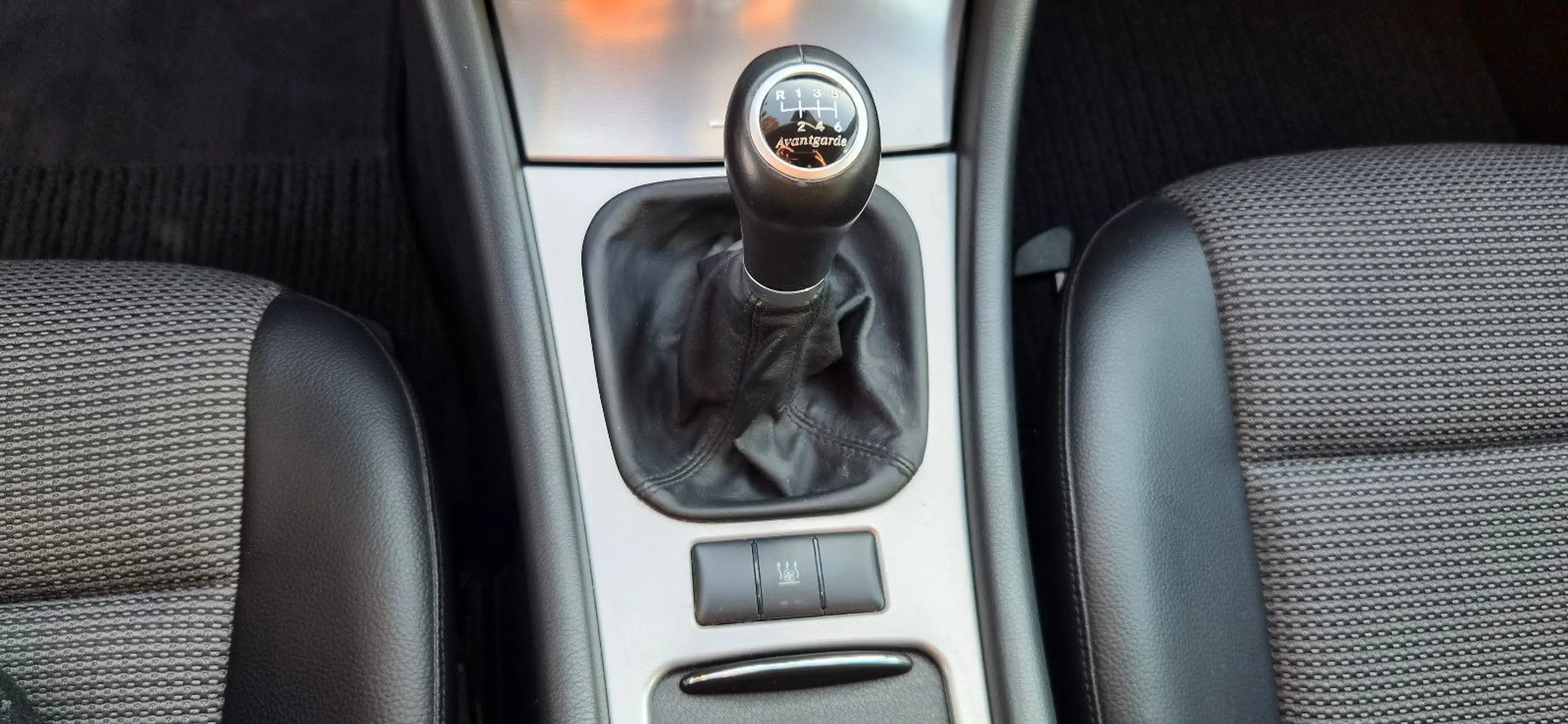 Mercedes-Benz C 180 Navi, WiFi,  Standheizung, vieles neu!!!! — photo 12