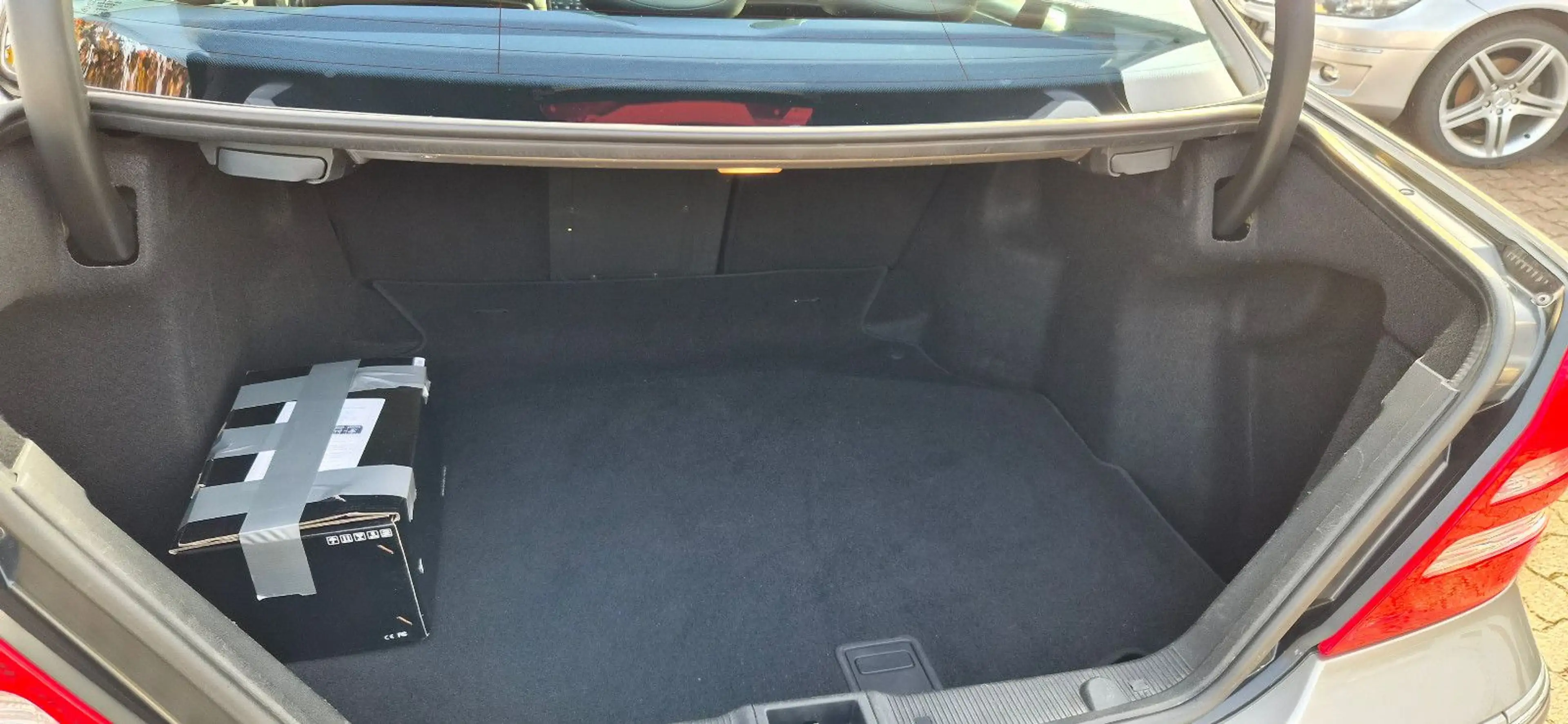 Mercedes-Benz C 180 Navi, WiFi,  Standheizung, vieles neu!!!! — photo 8