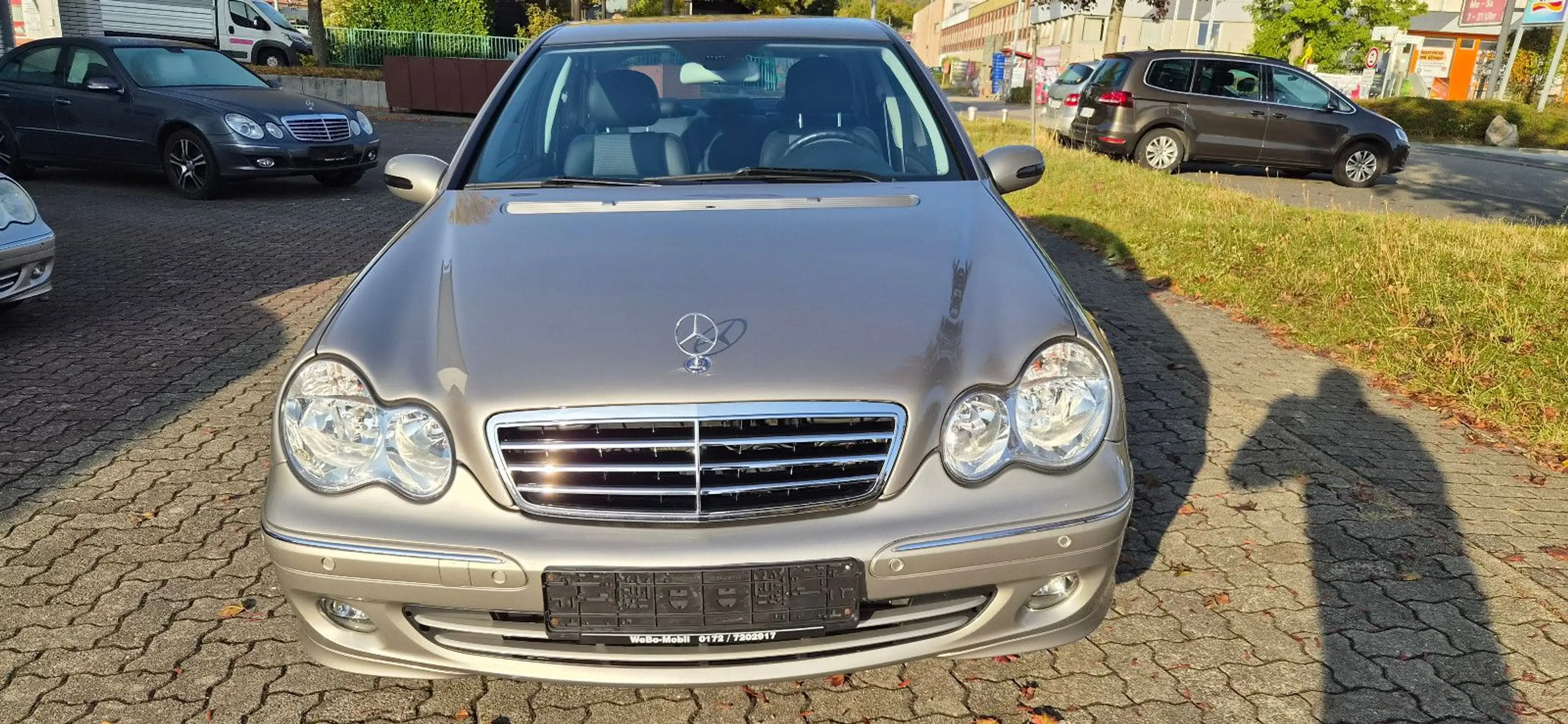 Mercedes-Benz C 180 Navi, WiFi,  Standheizung, vieles neu!!!! — photo 2
