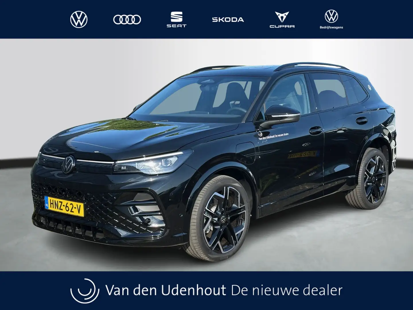 Volkswagen Tiguan 1.5 eHybrid 272pk DSG R-Line Edition / Demonstrati Zwart - 1