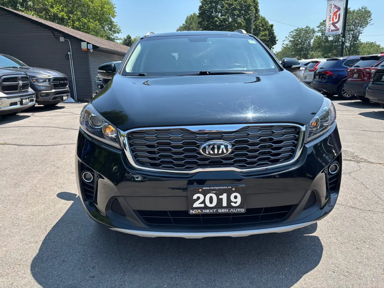 Kia Sorento photo Kia Sorento