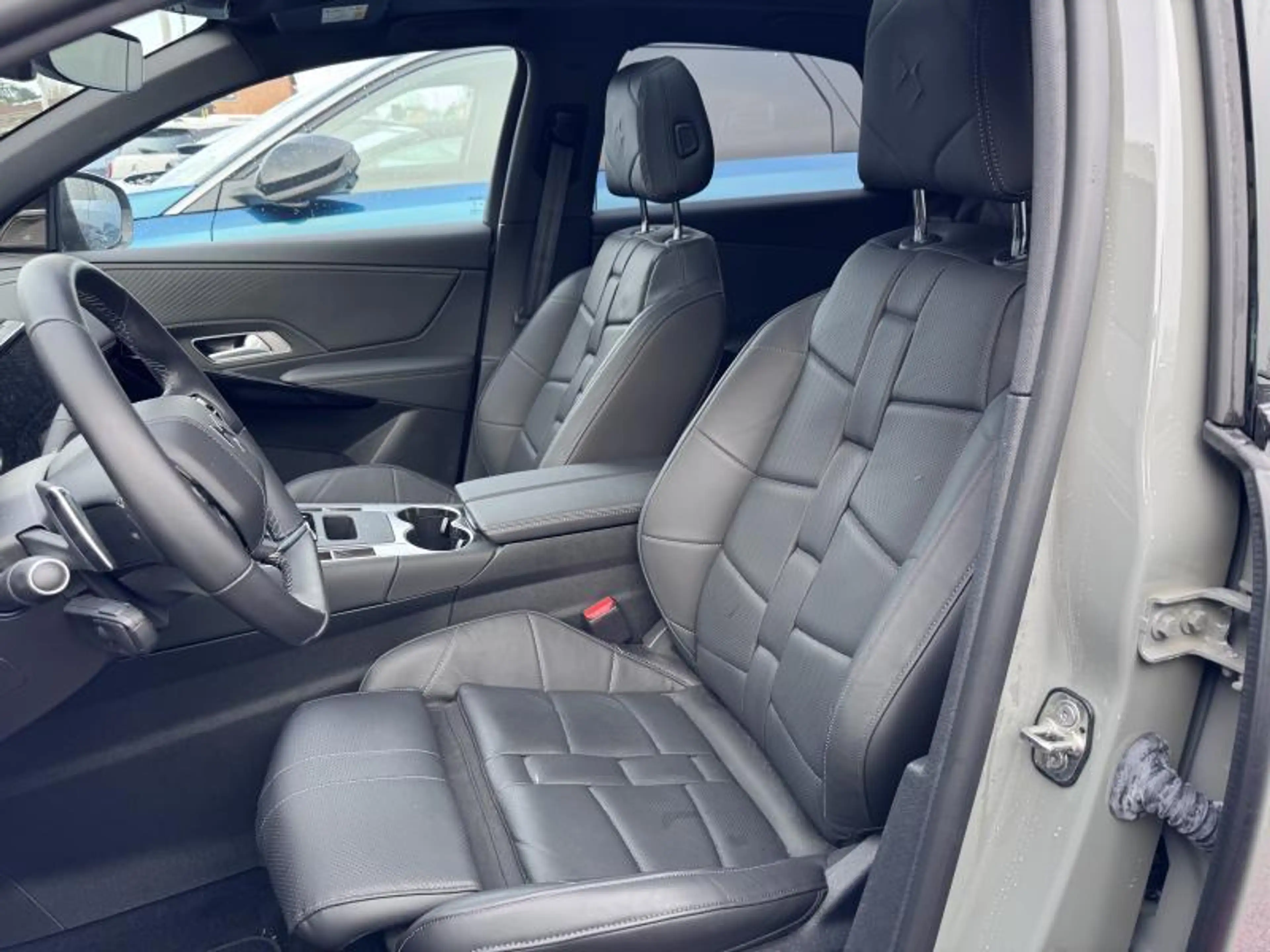DS Automobiles DS 7 DS7 / Performance line AWD 360 — photo 12