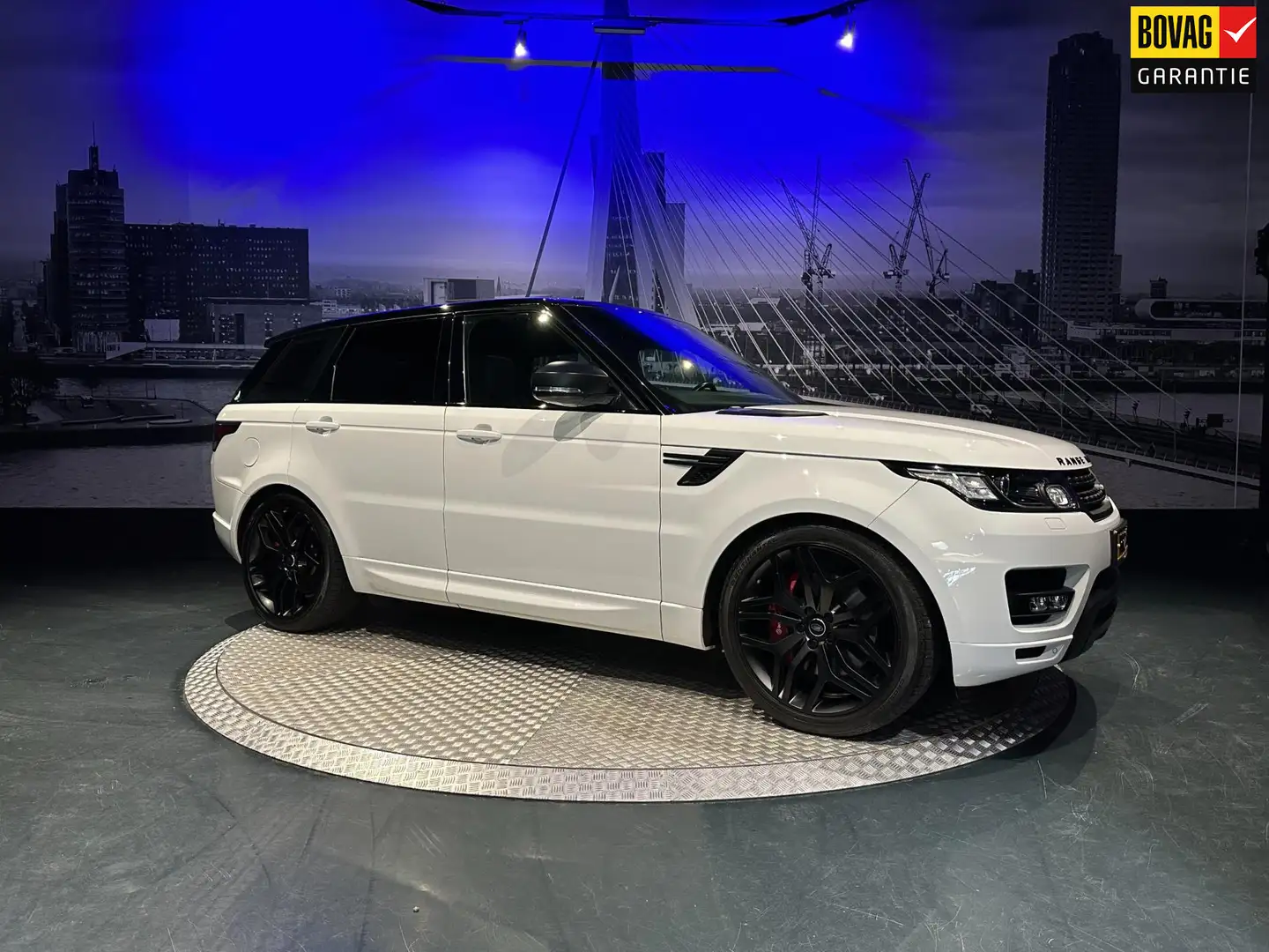 Land Rover Range Rover Sport 3.0 TDV6 HSE Dynamic *Pano*Camera*Trekhaak*Origine Weiß - 1