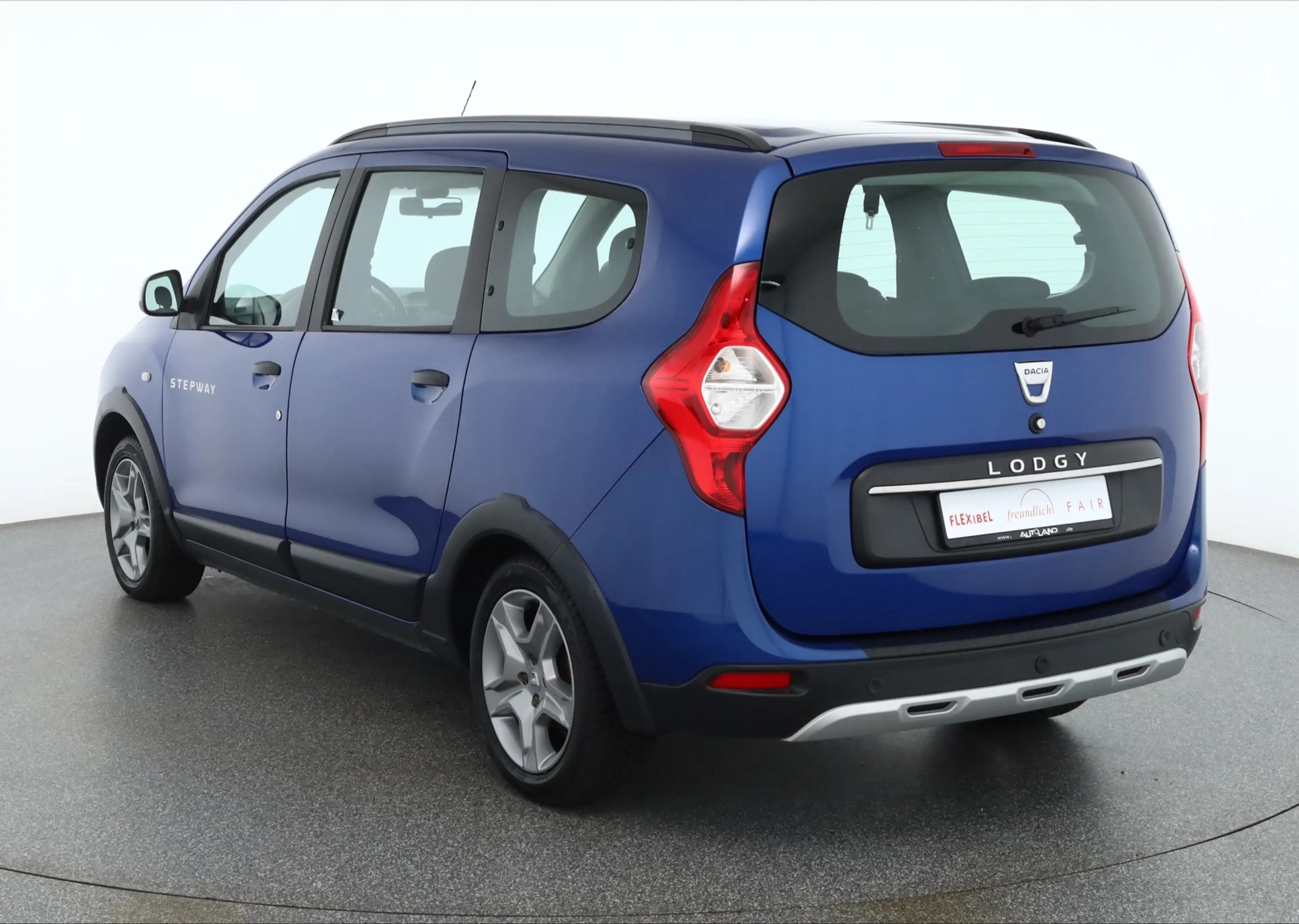 Dacia Lodgy Stepway 1.5 dCi Selection 7-Sitzer Kamera — photo 3