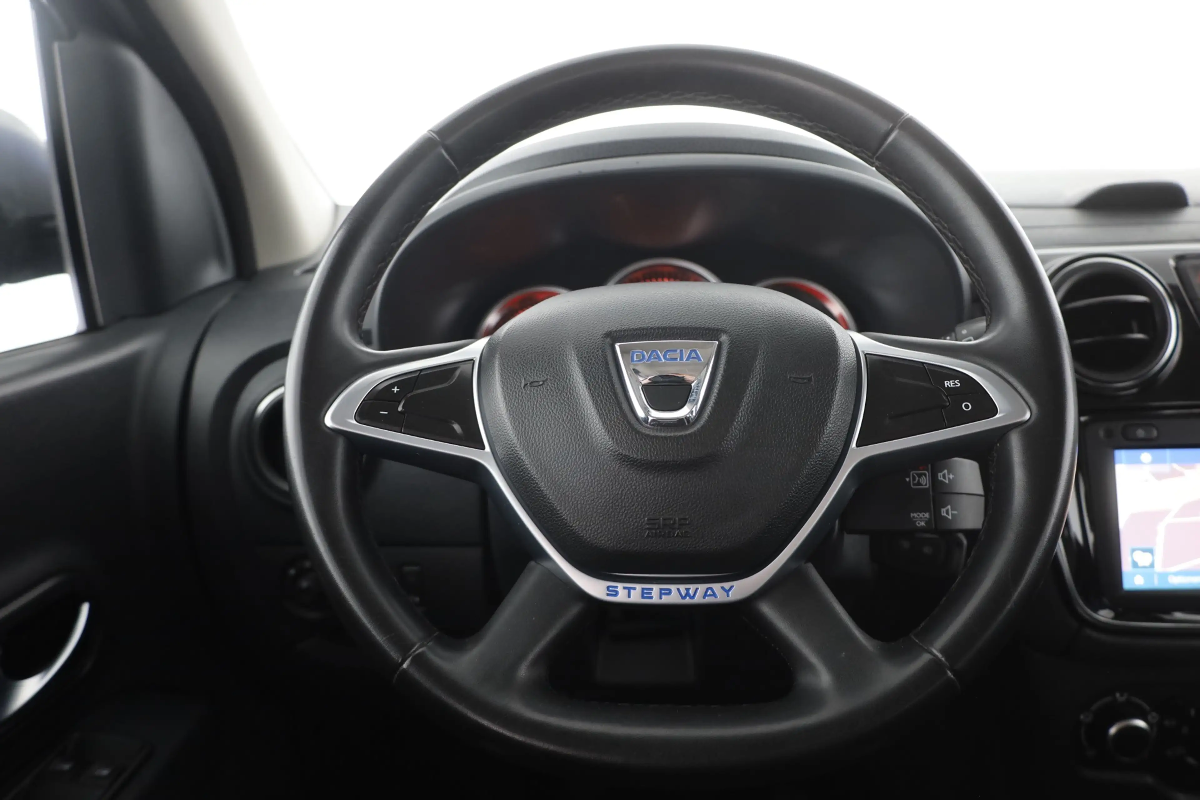 Dacia Lodgy Stepway 1.5 dCi Selection 7-Sitzer Kamera — photo 14
