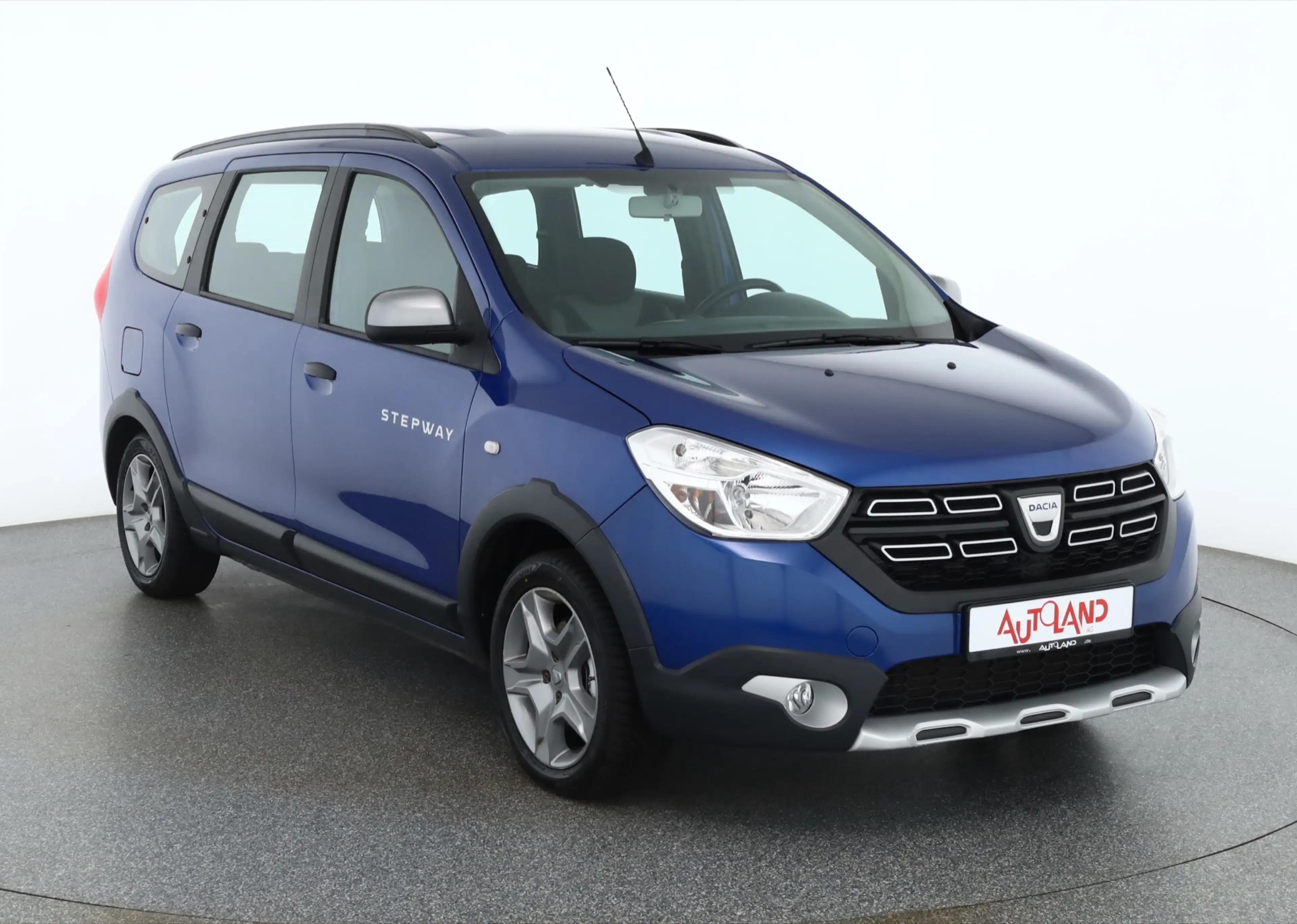 Dacia Lodgy Stepway 1.5 dCi Selection 7-Sitzer Kamera — photo 7