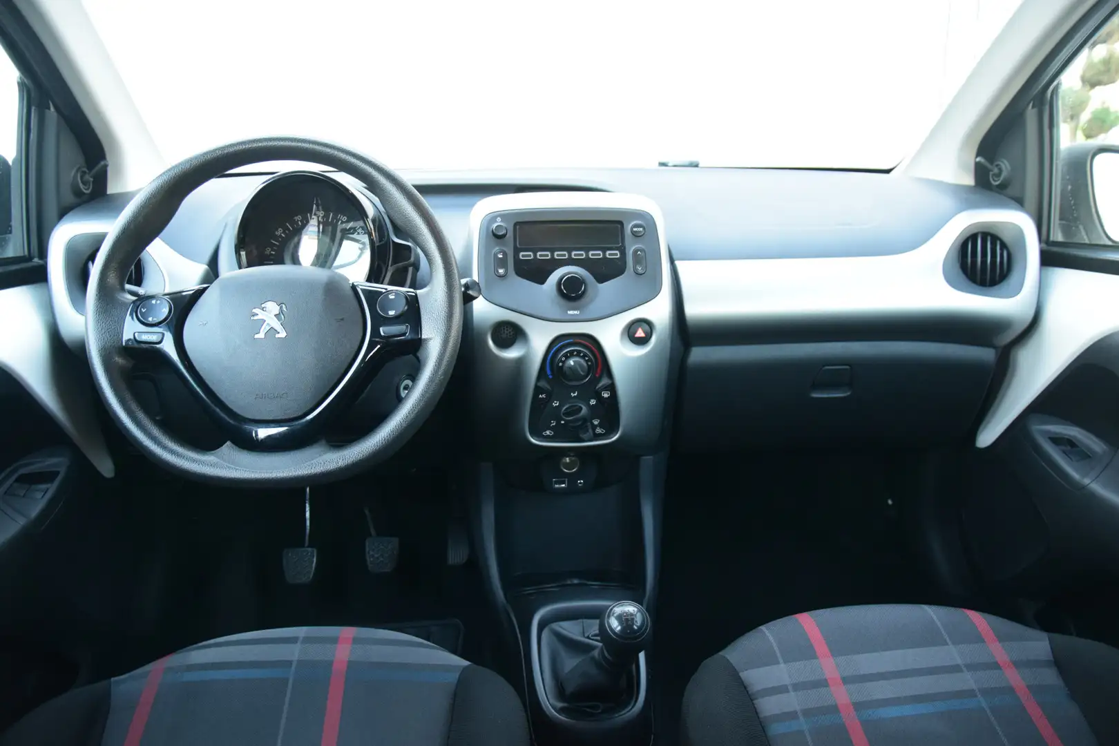 Peugeot 108 1.0 e-VTi Active Pack/Premium Airco Audio/Bluetoot Blanc - 2