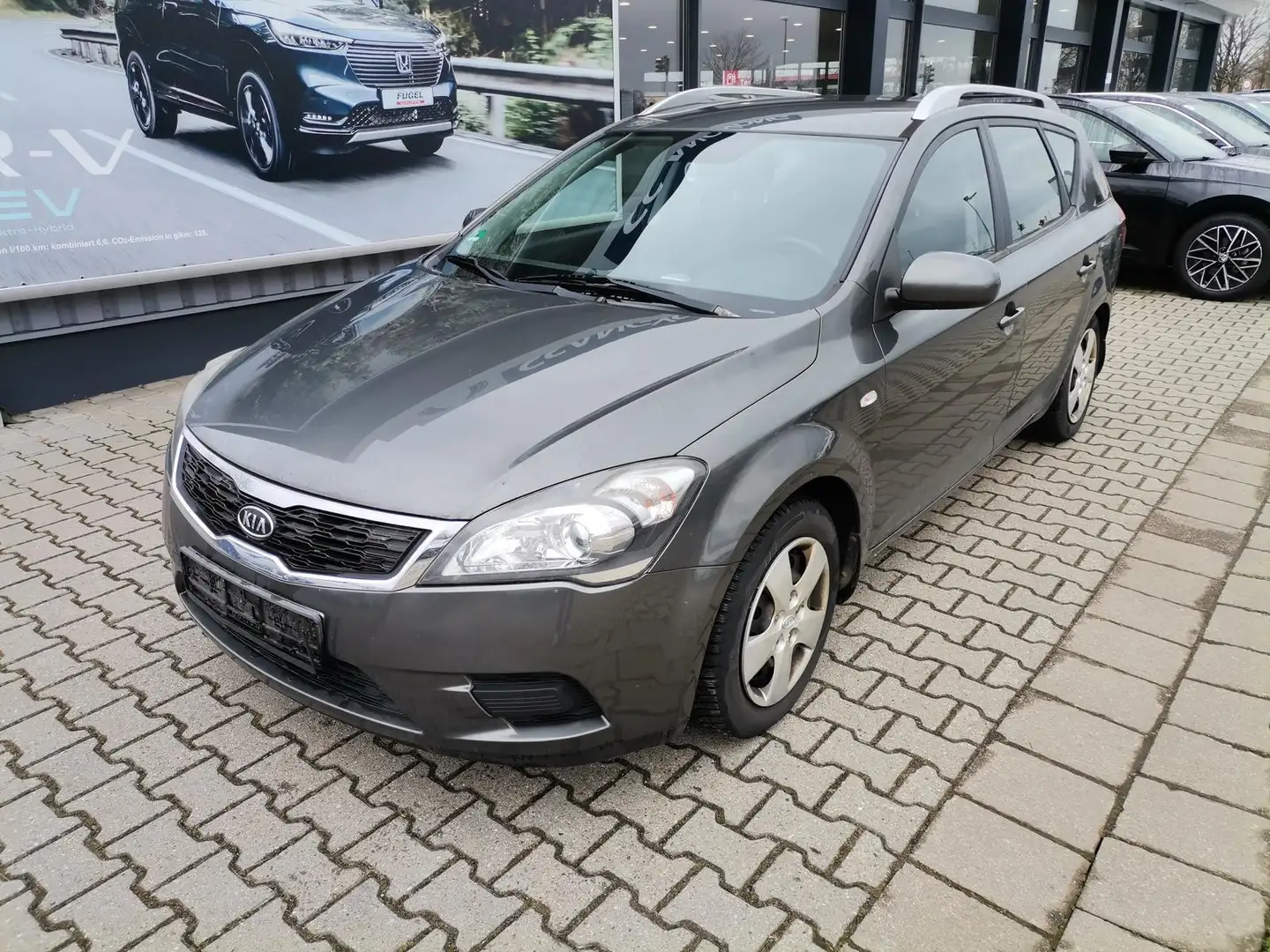 Kia Ceed SW / cee'd SW 1.4 Vision Klimaanlage Срібний - 2
