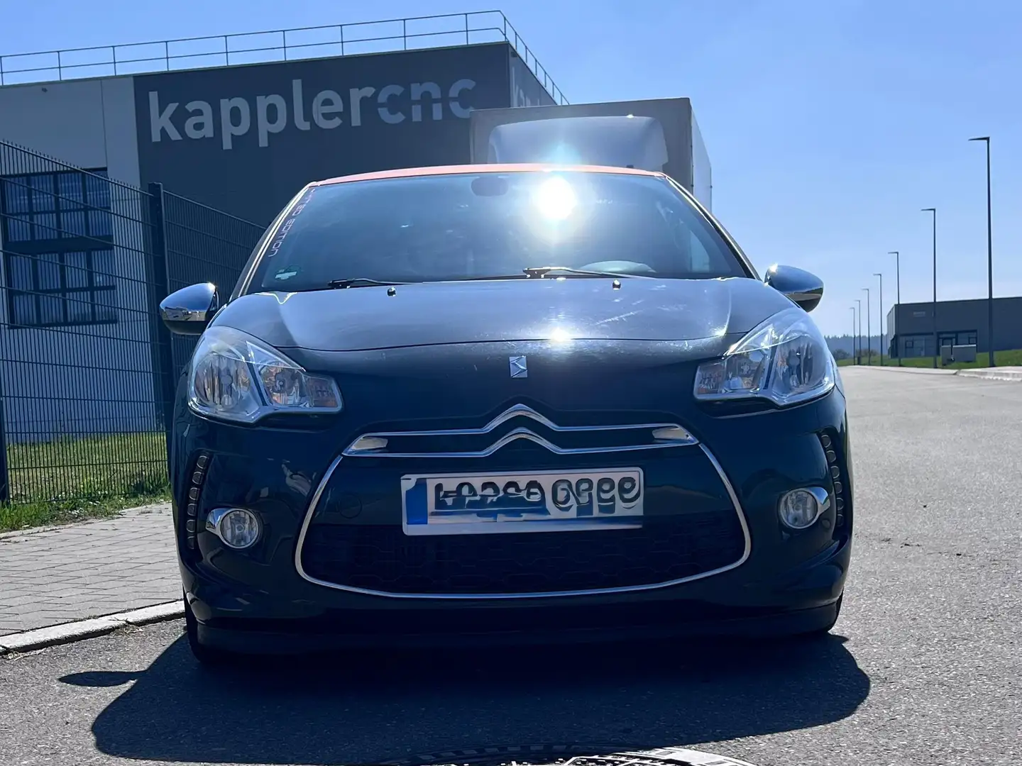 Citroen DS3 DS3 THP 155SportChic Schwarz - 1