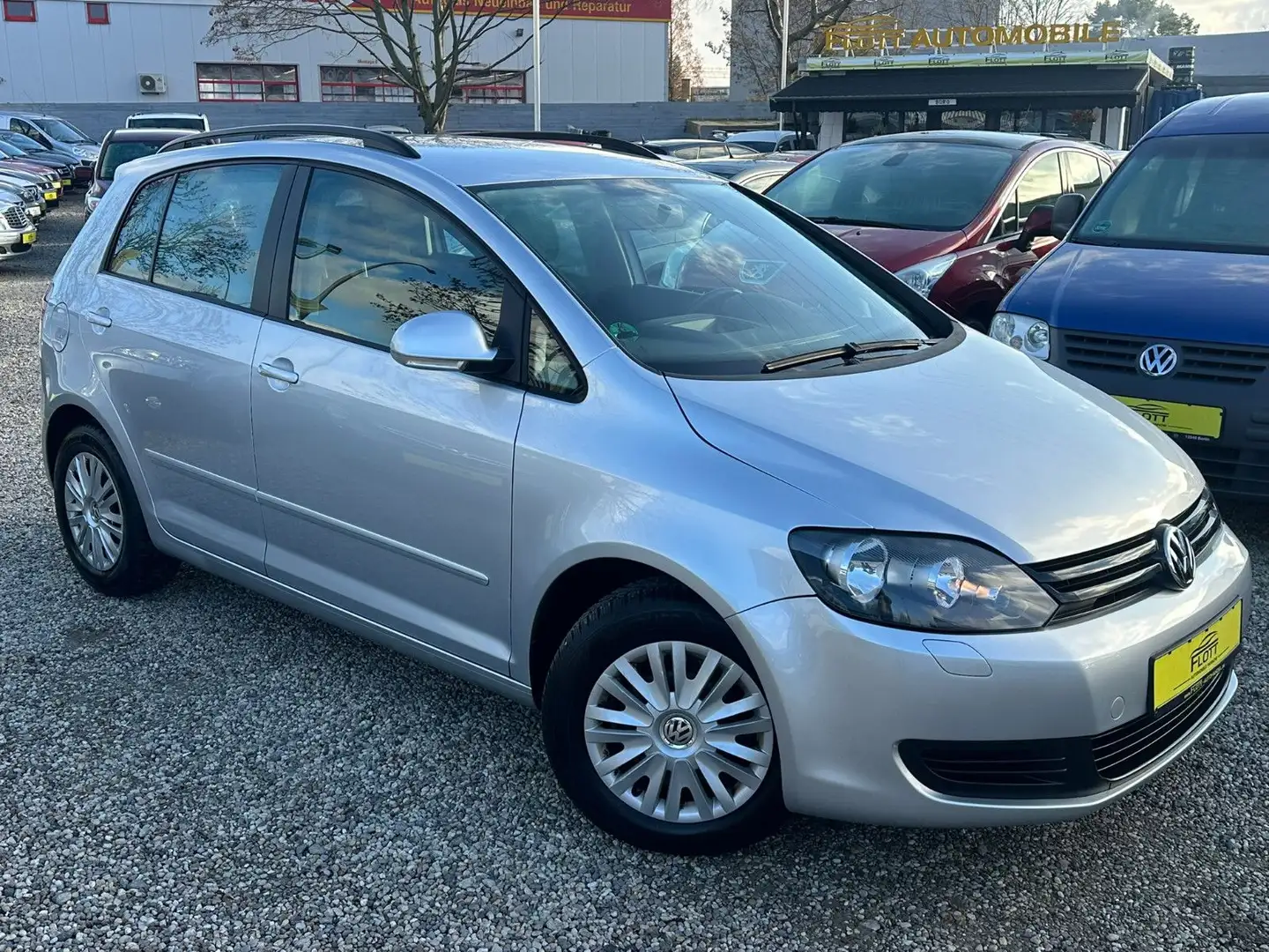 Volkswagen Golf Plus VI *Klima*E Paket*TÜV NEU Silber - 1