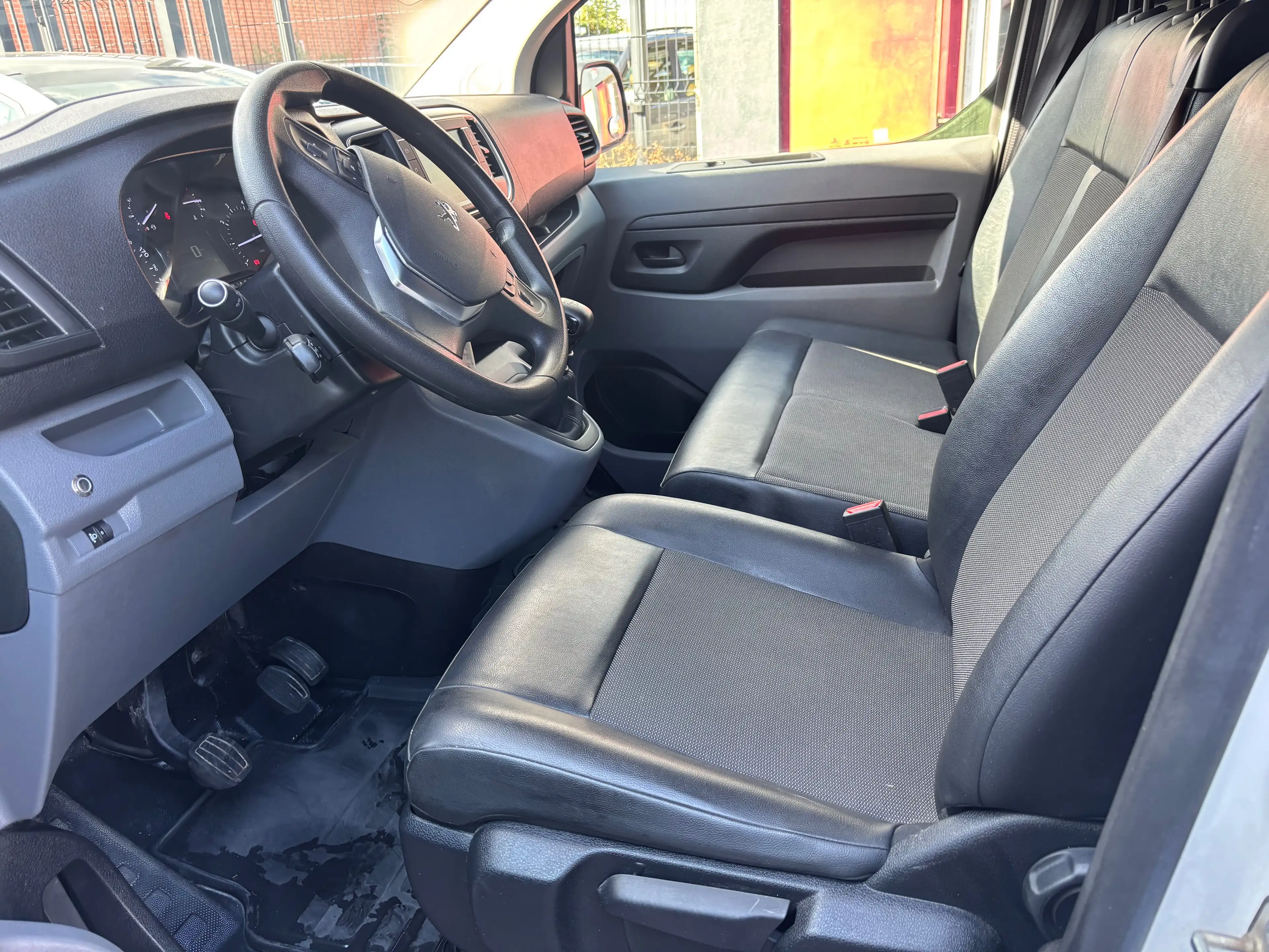 Peugeot Expert 1.5 BlueHDi L1 prête à immatriculer ! — photo 10