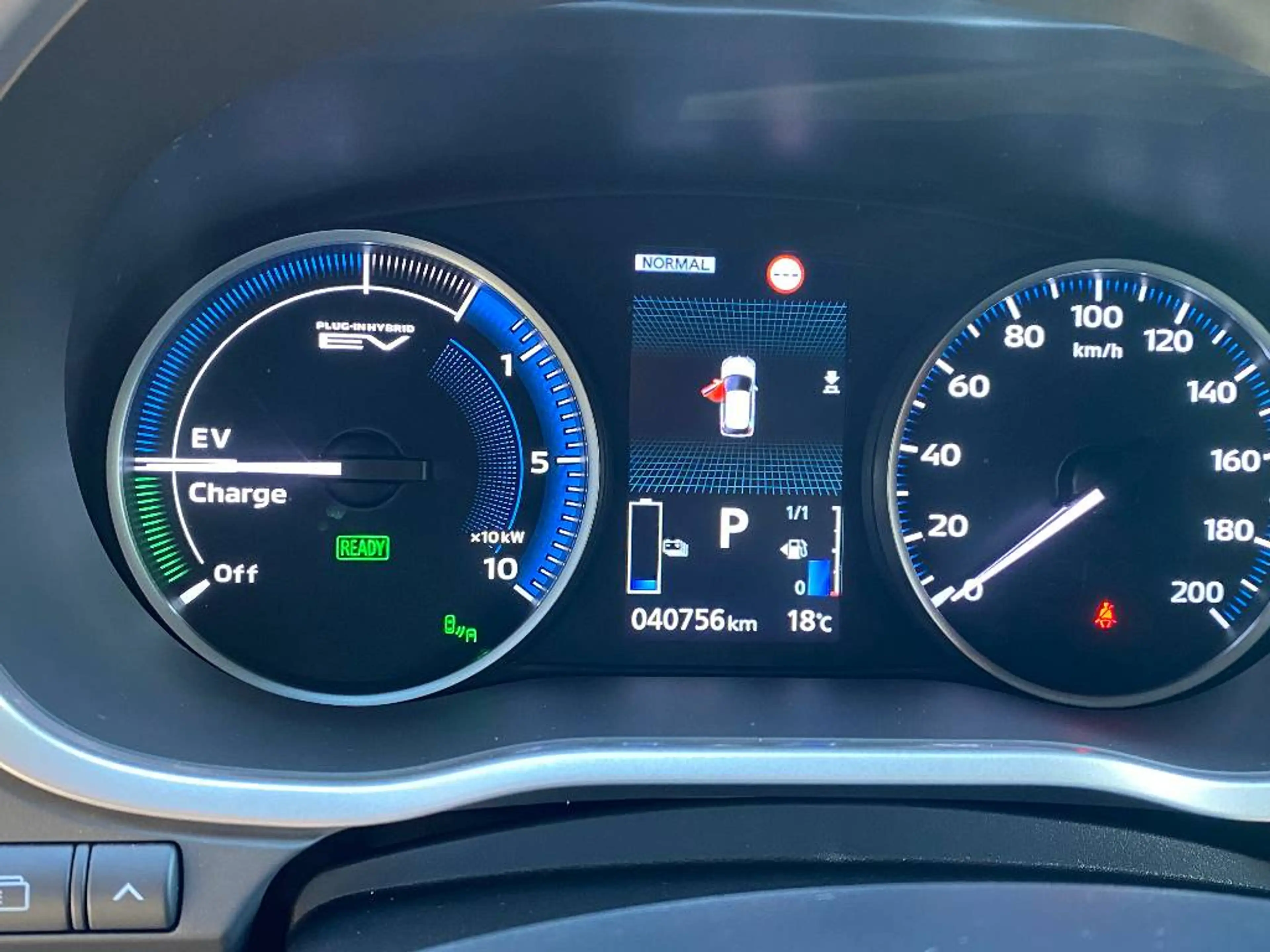 Mitsubishi Eclipse Cross Plug-in Hybrid PLUS — photo 7