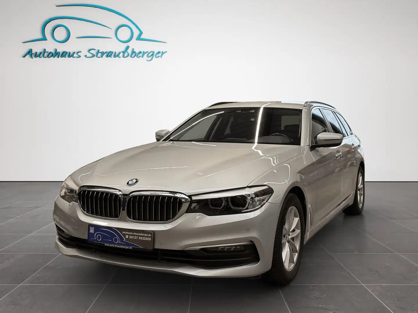 BMW 525 Baureihe 5 Touring 525 d Silber - 2