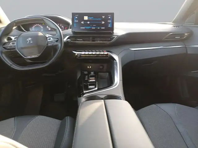 Peugeot 3008 view 12