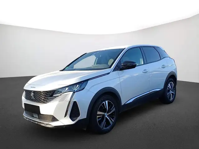 Peugeot 3008 view 2