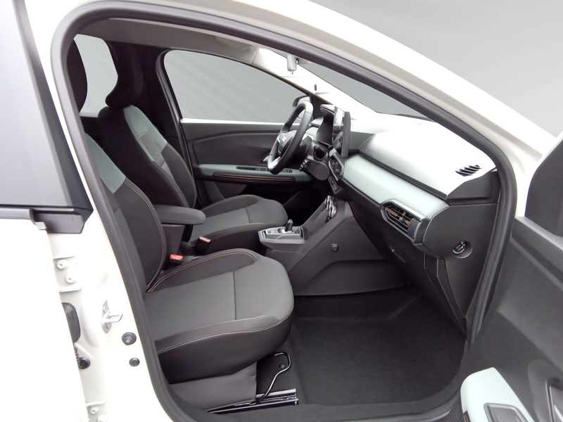 Dacia Jogger Extreme hybrid 155 — photo 10