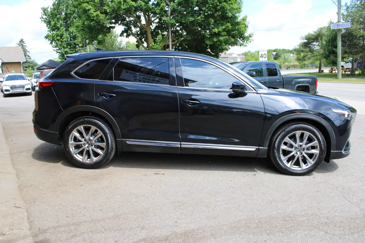 Mazda CX-9 снимка Mazda CX-9