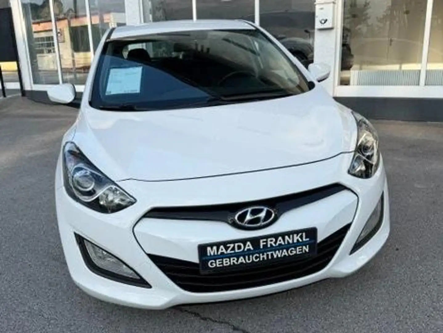 Hyundai i30 i30 1,4 CVVT Europe Europe Weiß - 2