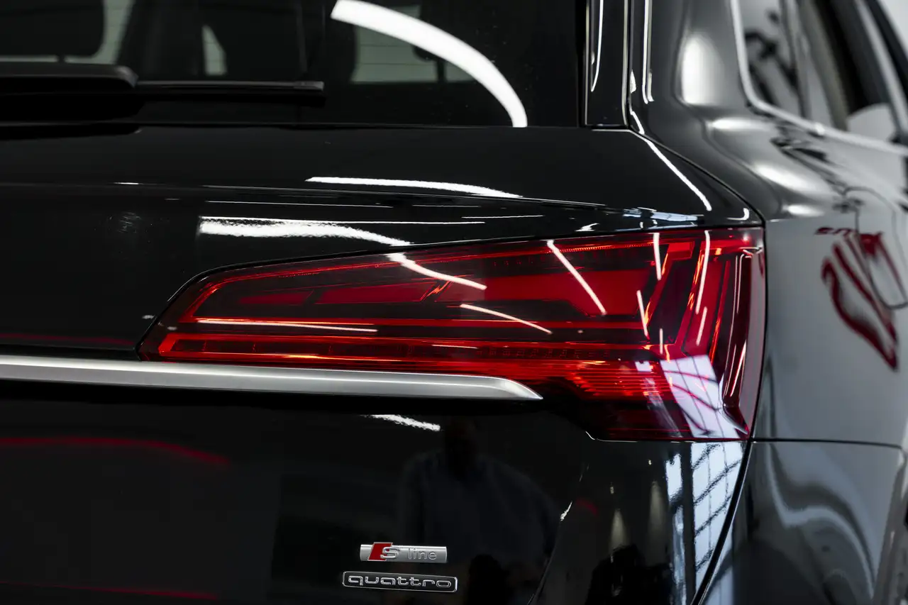 Audi Q5 снимка Audi Q5