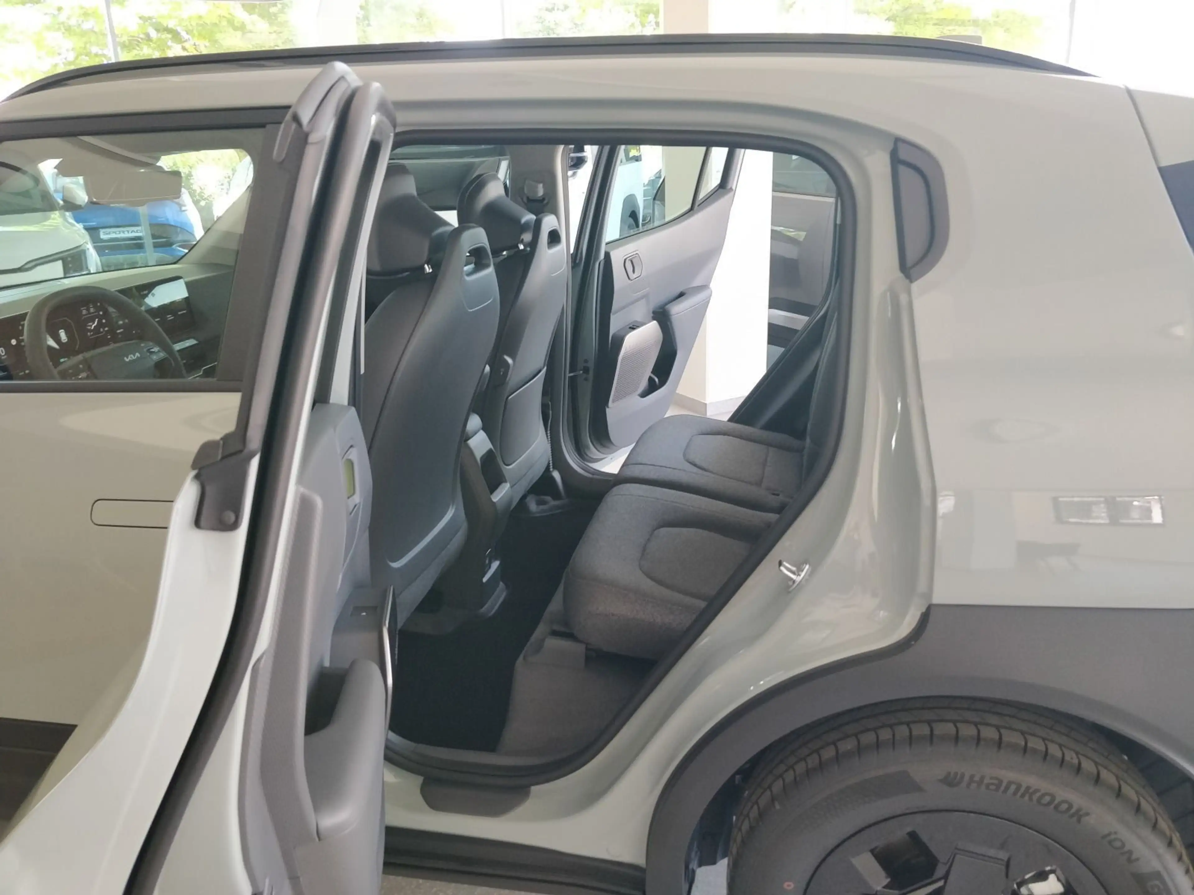 Kia EV2 42,2 Earth 146PS Sofort verfügbar WÄRME 16"A — photo 12