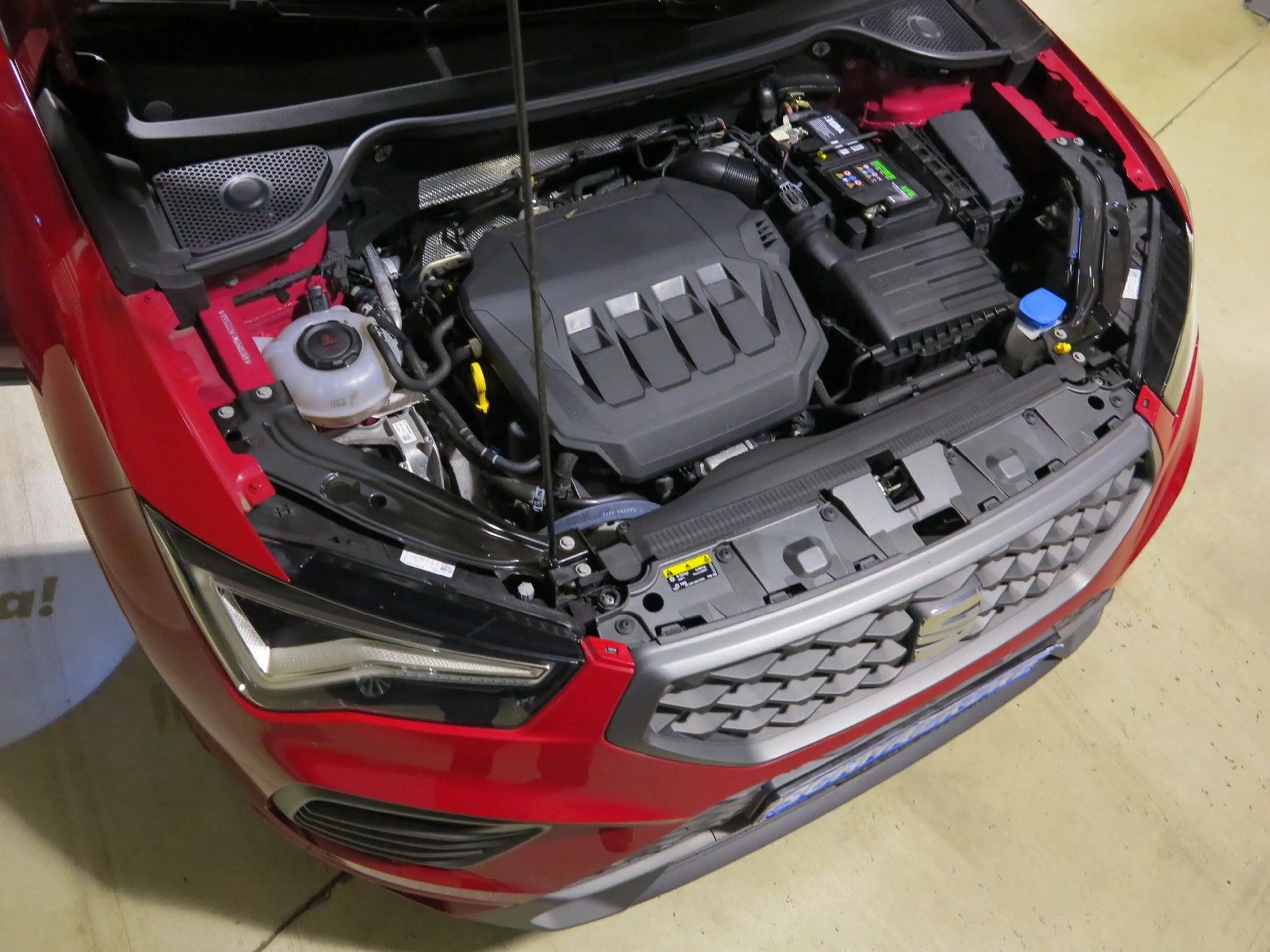 SEAT Ateca 2.0 TSI 4Drive DSG7 OPF FR AHK eSAD Navi — photo 8