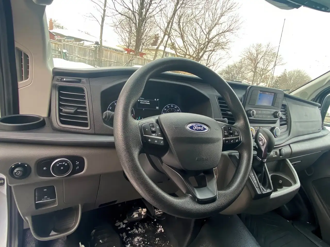 Ford Transit Cargo Van снимка Ford Transit Cargo Van