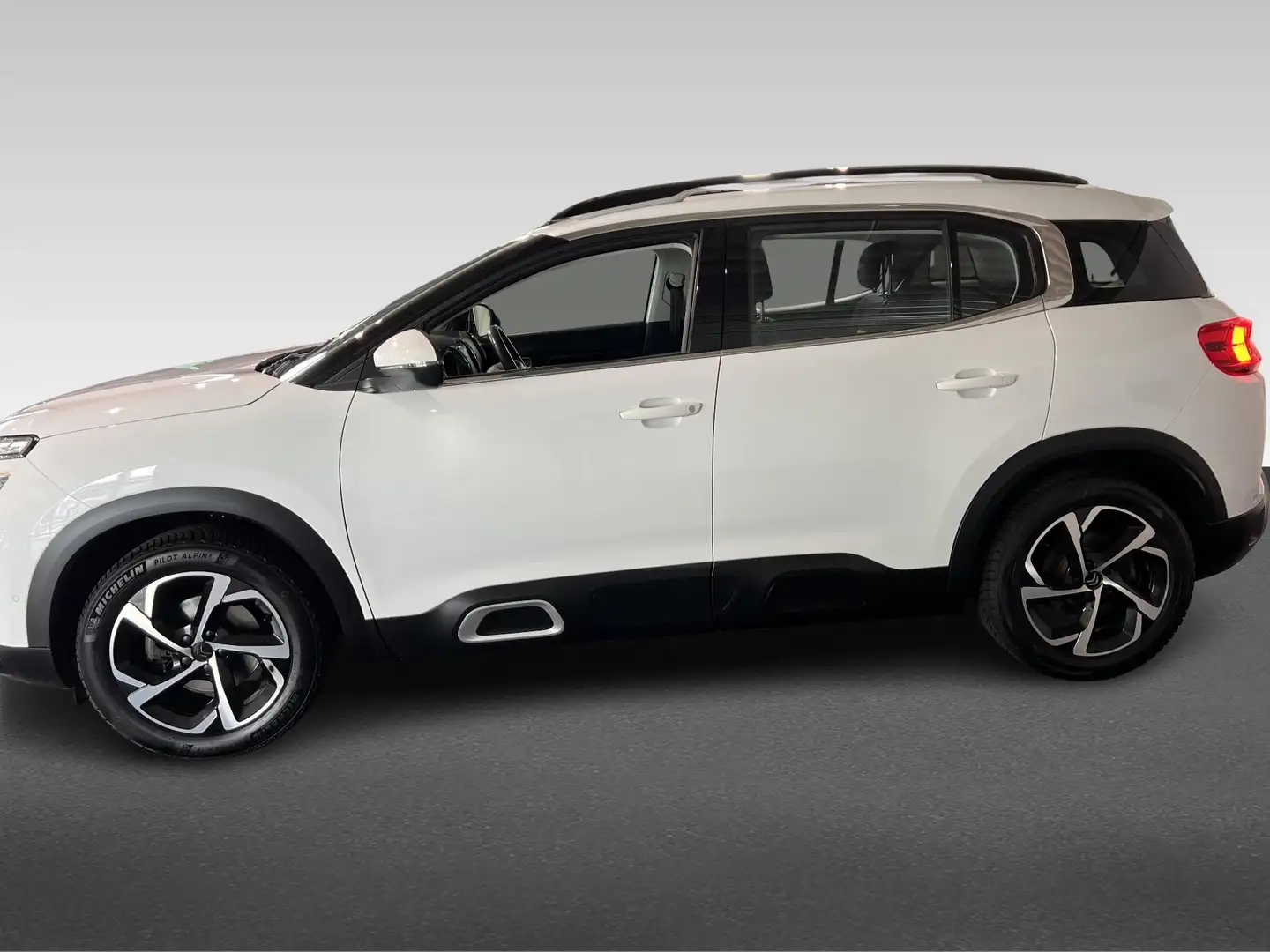 Citroen C5 Aircross 1.2 PureTech 130pk S&S Business Wit - 2
