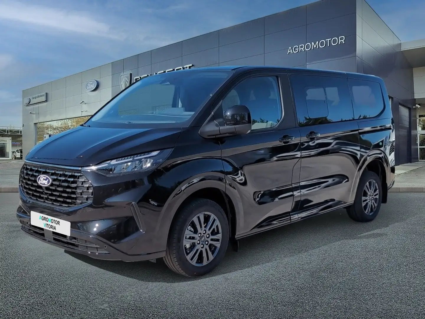 Ford Tourneo Custom 2.0 EcoBlue 110kW (150CV) L1 Titanium Blanco - 1