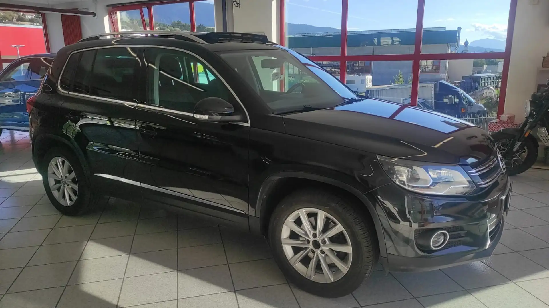 Volkswagen Tiguan 2.0 TDI 170CV 4MOTION 4X4 MANUALE TETTO APRIBILE Nero - 1