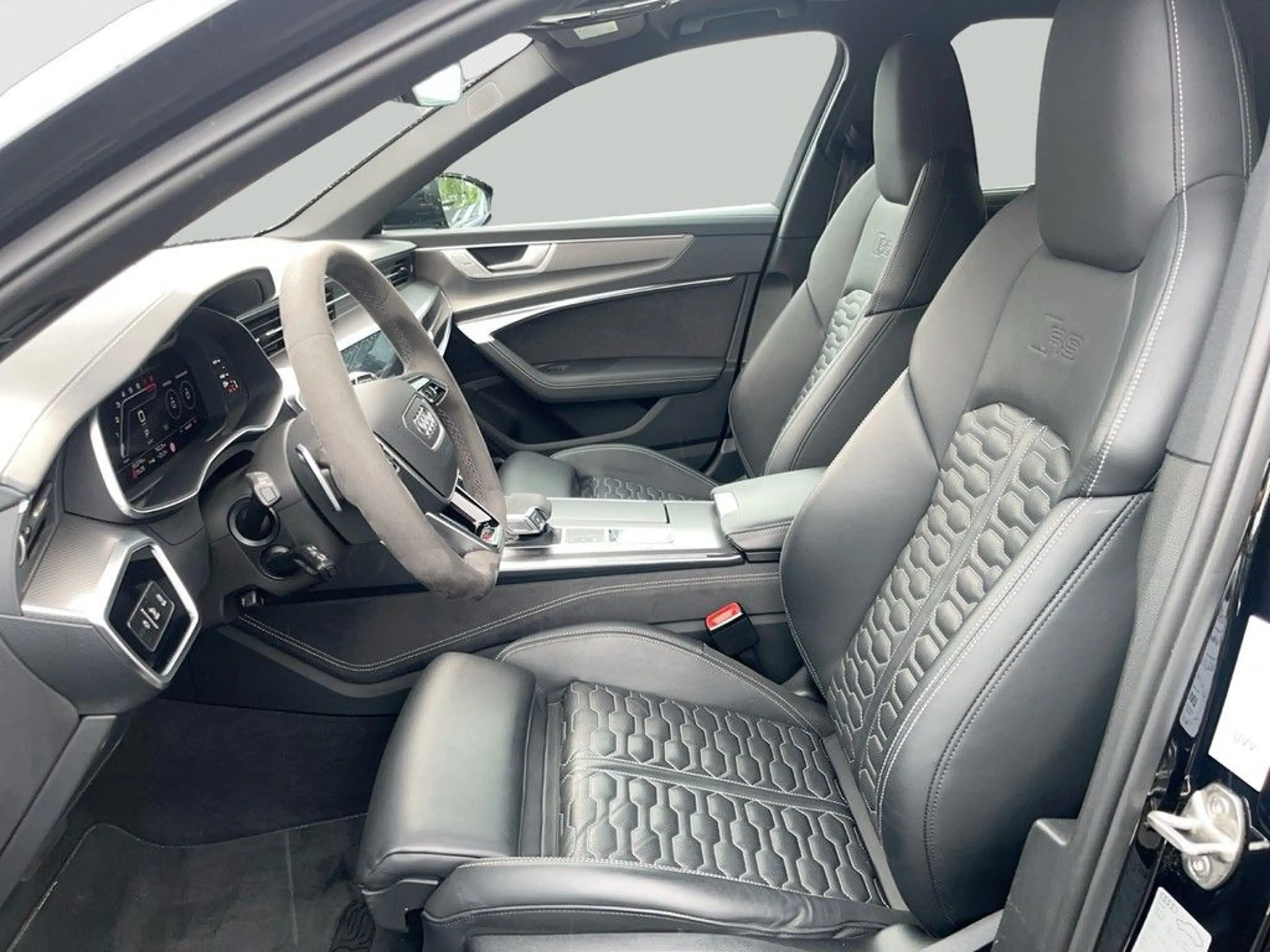 Audi RS6 4.0 TFSI quattro Matrix Laser Pano AH — photo 12