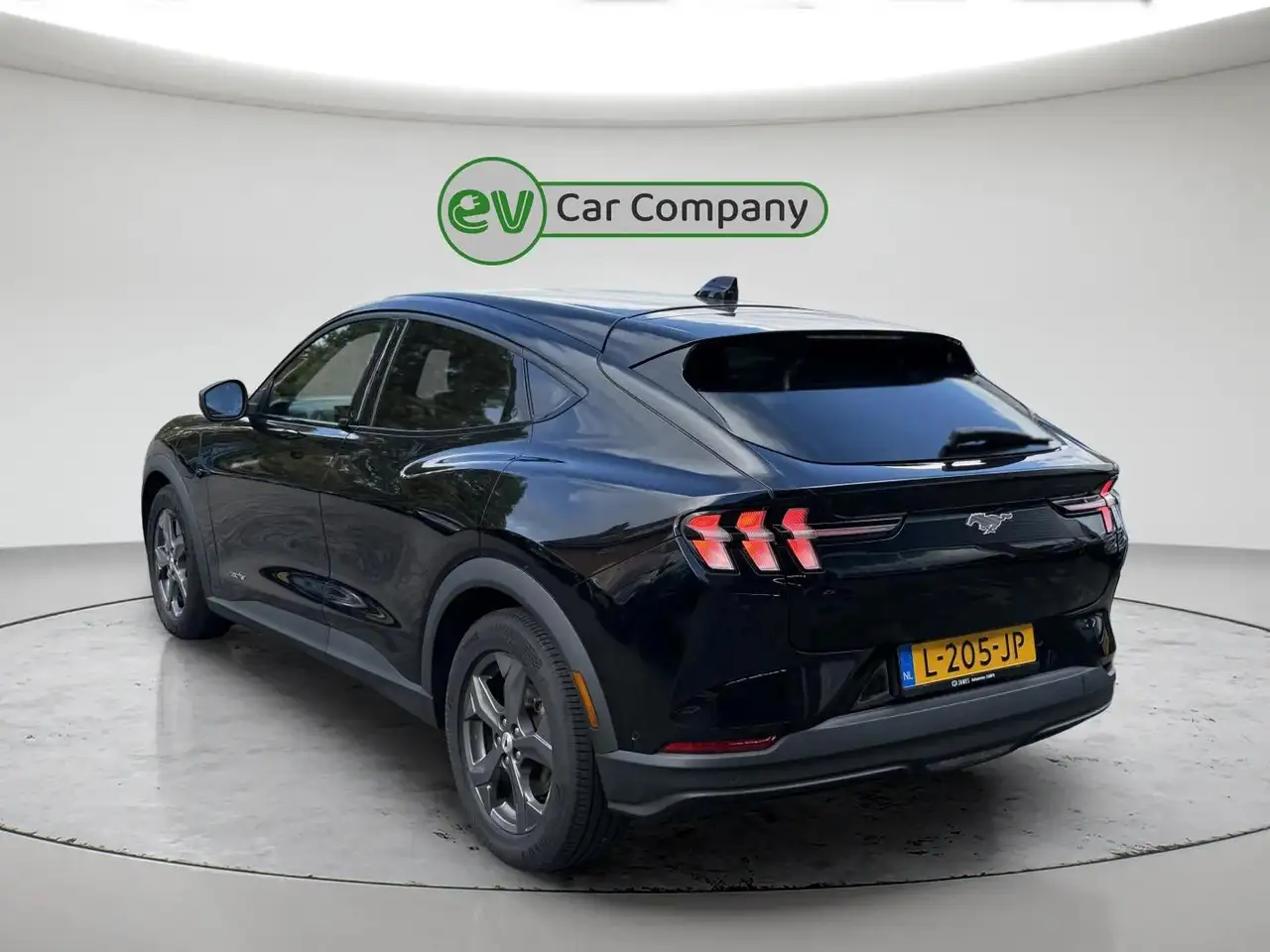 Ford Mustang Mach-E 75 kWh 269ch - Soh 93% - Camera 360 - B&O - Carplay