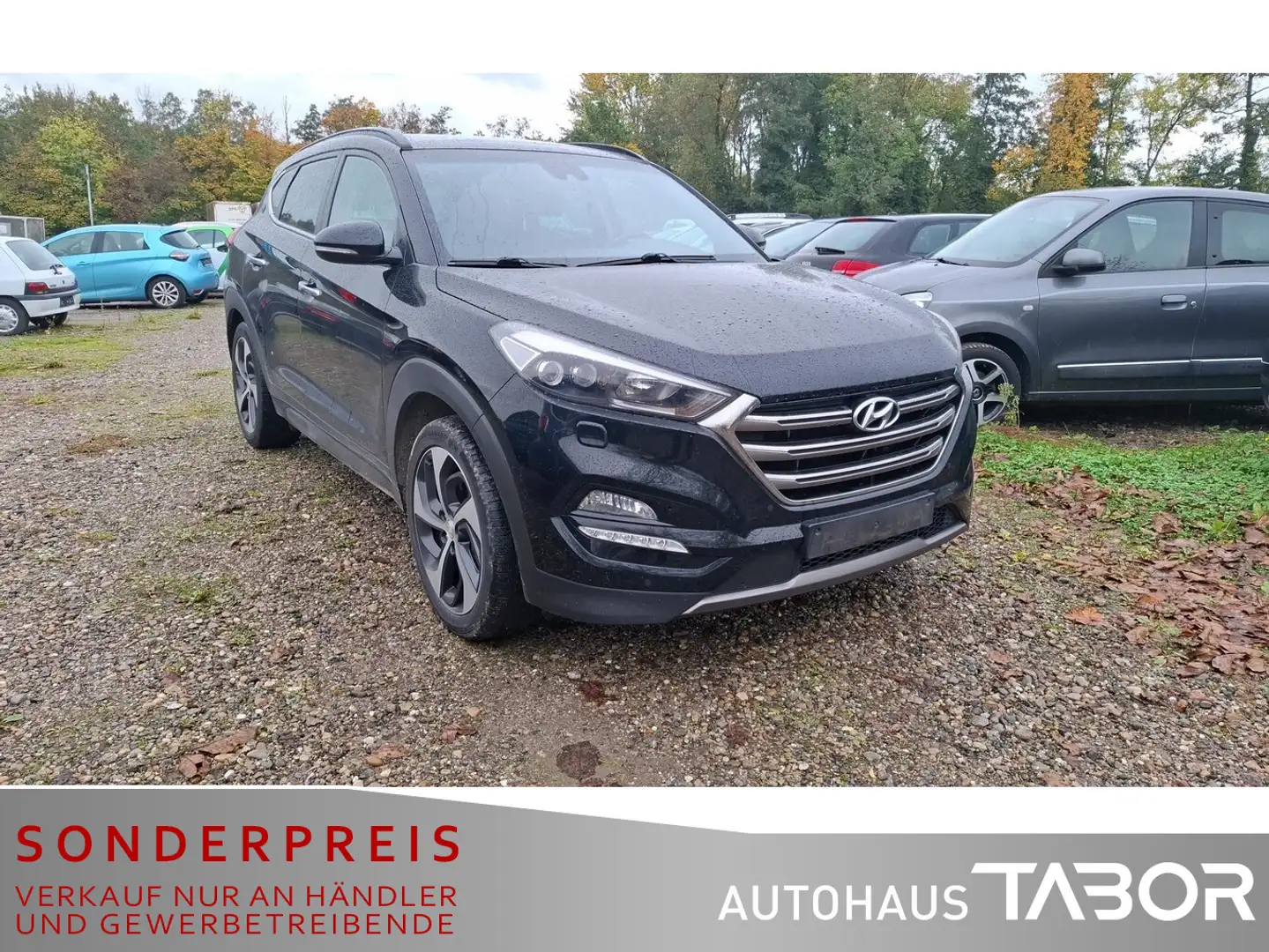 Hyundai TUCSON 1.6 Navi Pano PDC LM SHZ Schwarz - 2