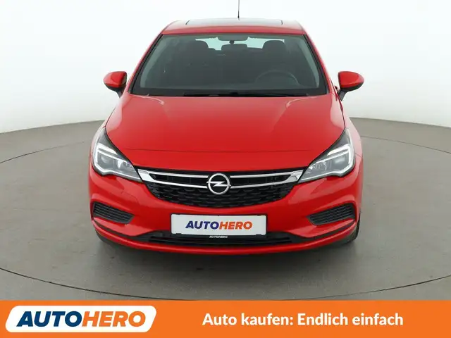 Opel Astra view 9