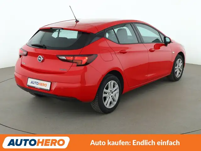 Opel Astra view 6