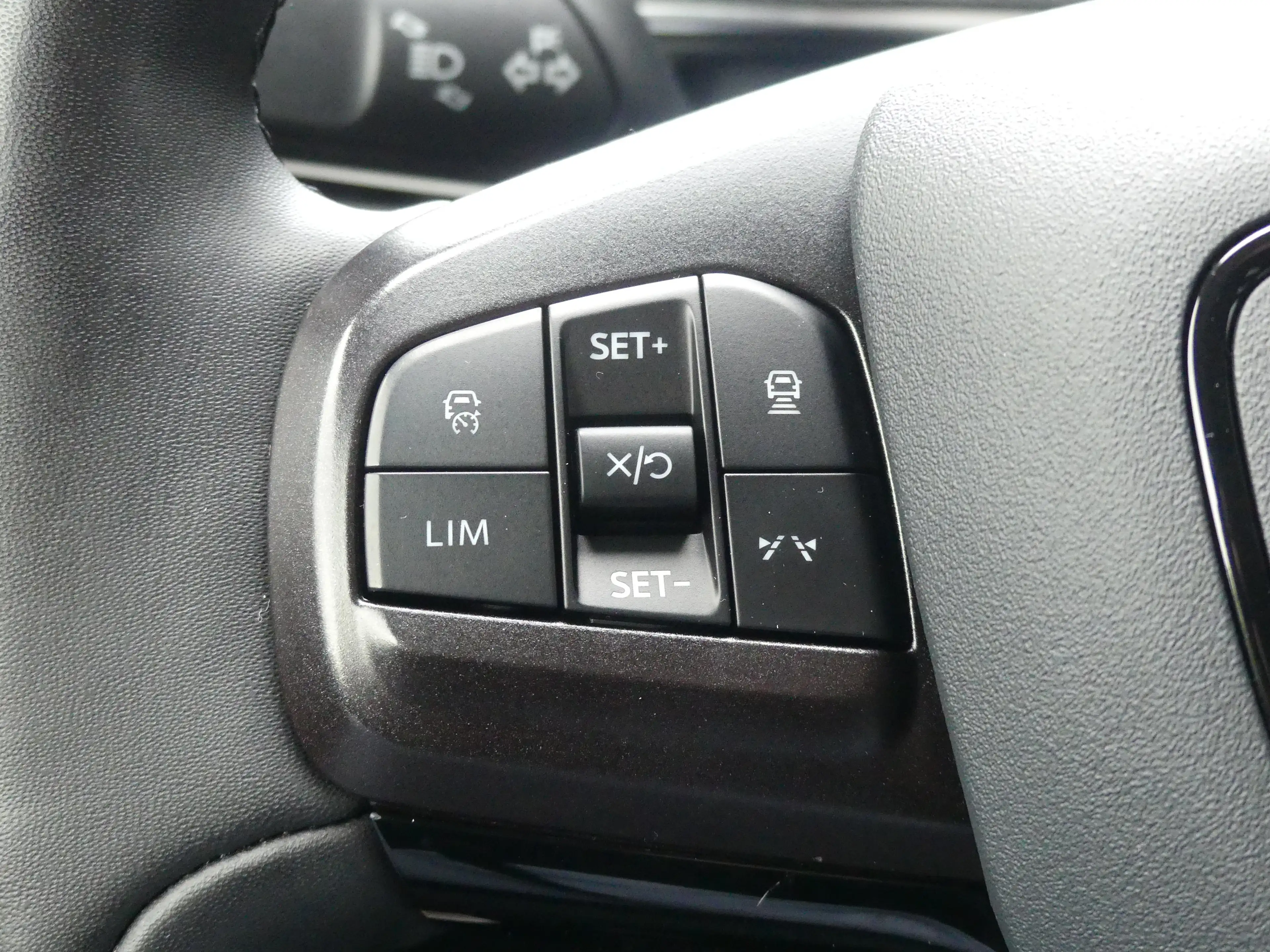 Ford Mustang Mach-E Extended RWD 98 kWh | SOH 94% | ADAPTIVE CRUISE | — photo 17